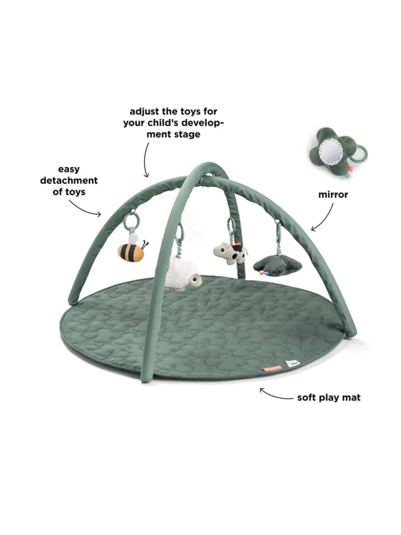 done-by-deer-activity-play-mat-tiny-farm-greenoutfit