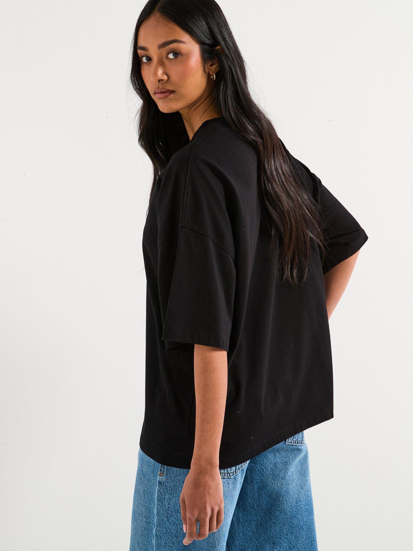 barbour-international-bintl-kaia-t-shirt-blackoutfit