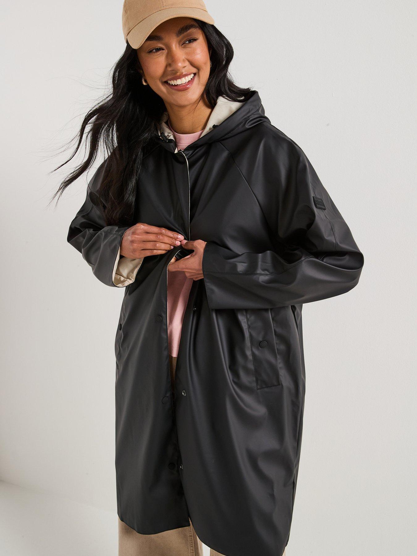 Image 4 of 6 of Barbour International Recoleta Showerproof Jacket - Black
