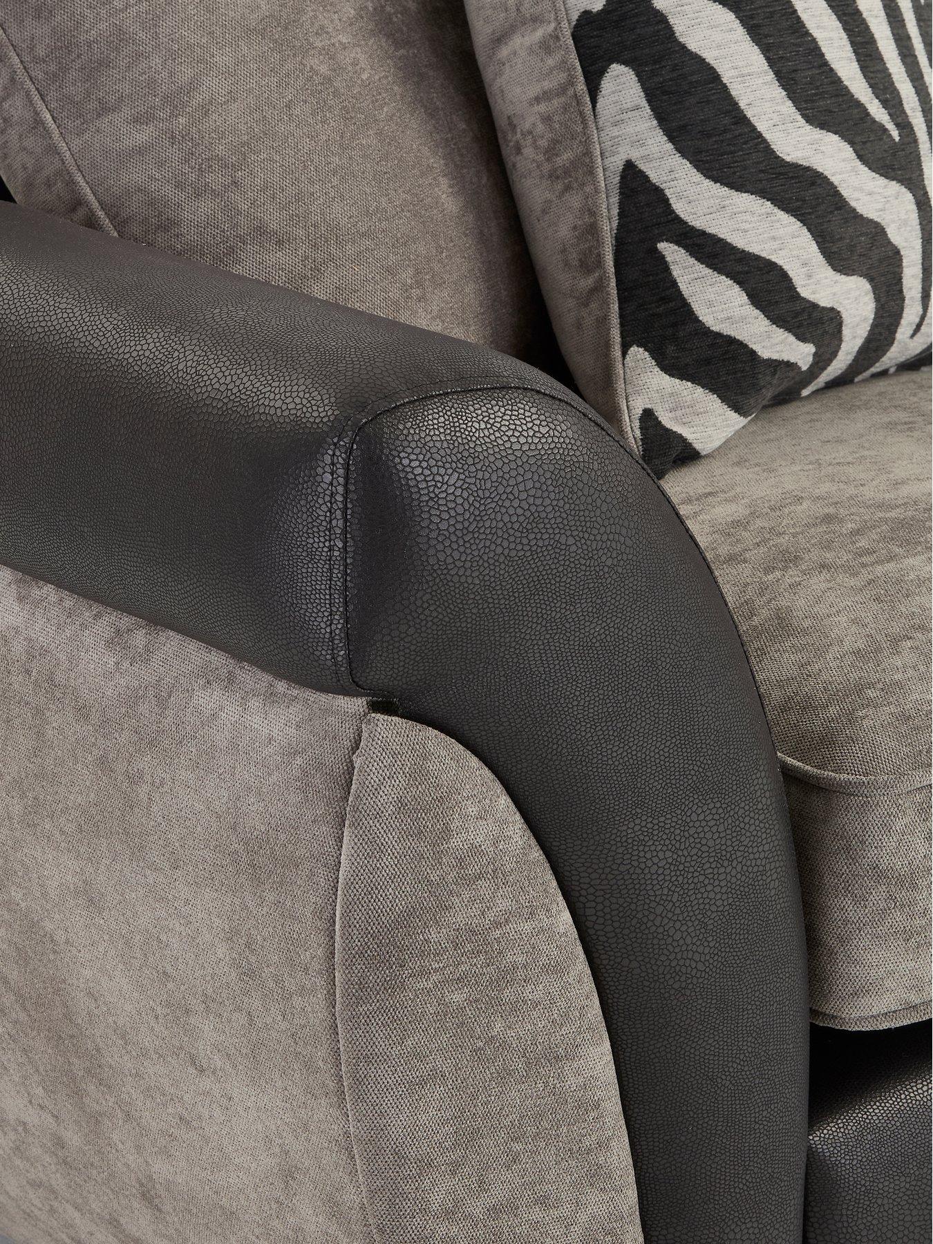 the-very-collection-nova-2-seater-sofadetail