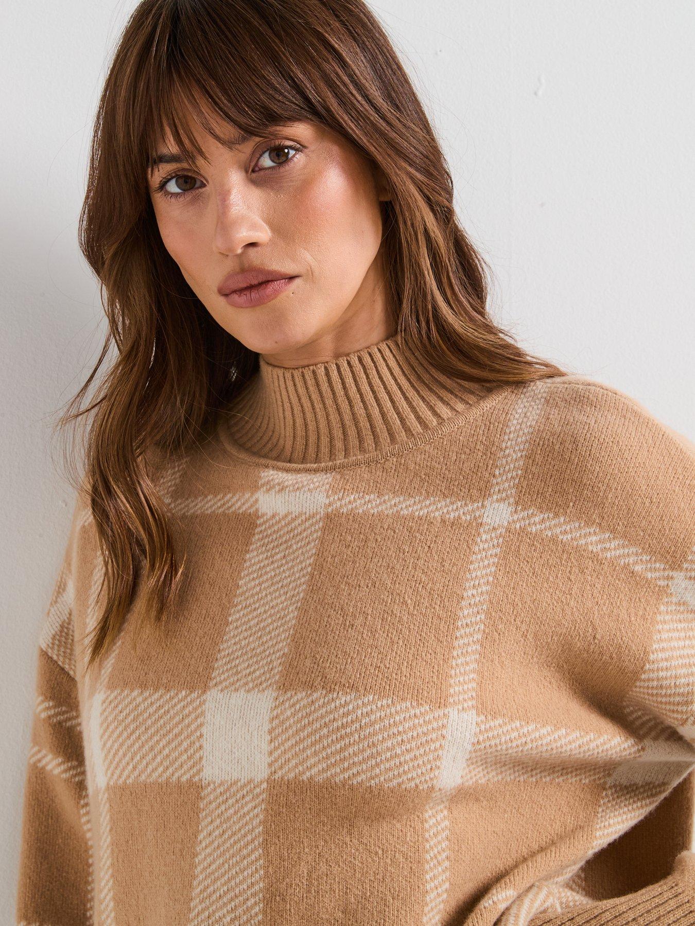 Image 4 of 6 of Barbour Harriet Knitted Jumper - Beige