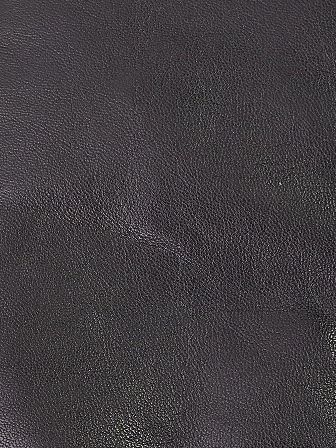 barbour-daniella-leather-mittens-blackoutfit