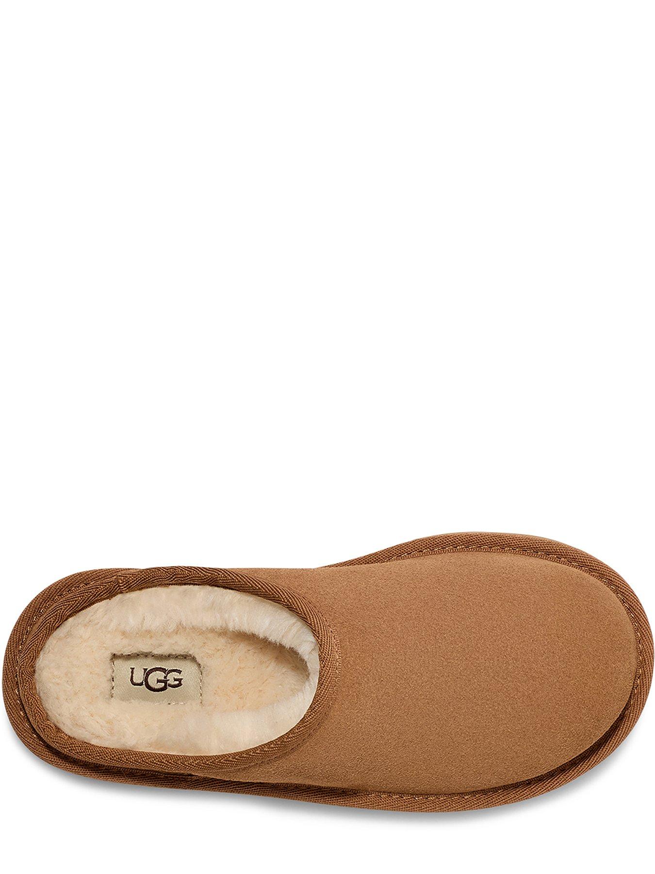 ugg-junior-older-kids-classic-slip-on-slippersnbsp--chestnutoutfit