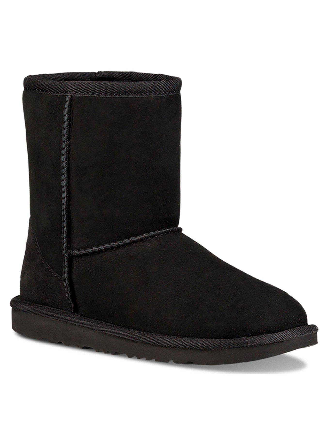 ugg-kids-older-classic-ii-boot-blackstillFront