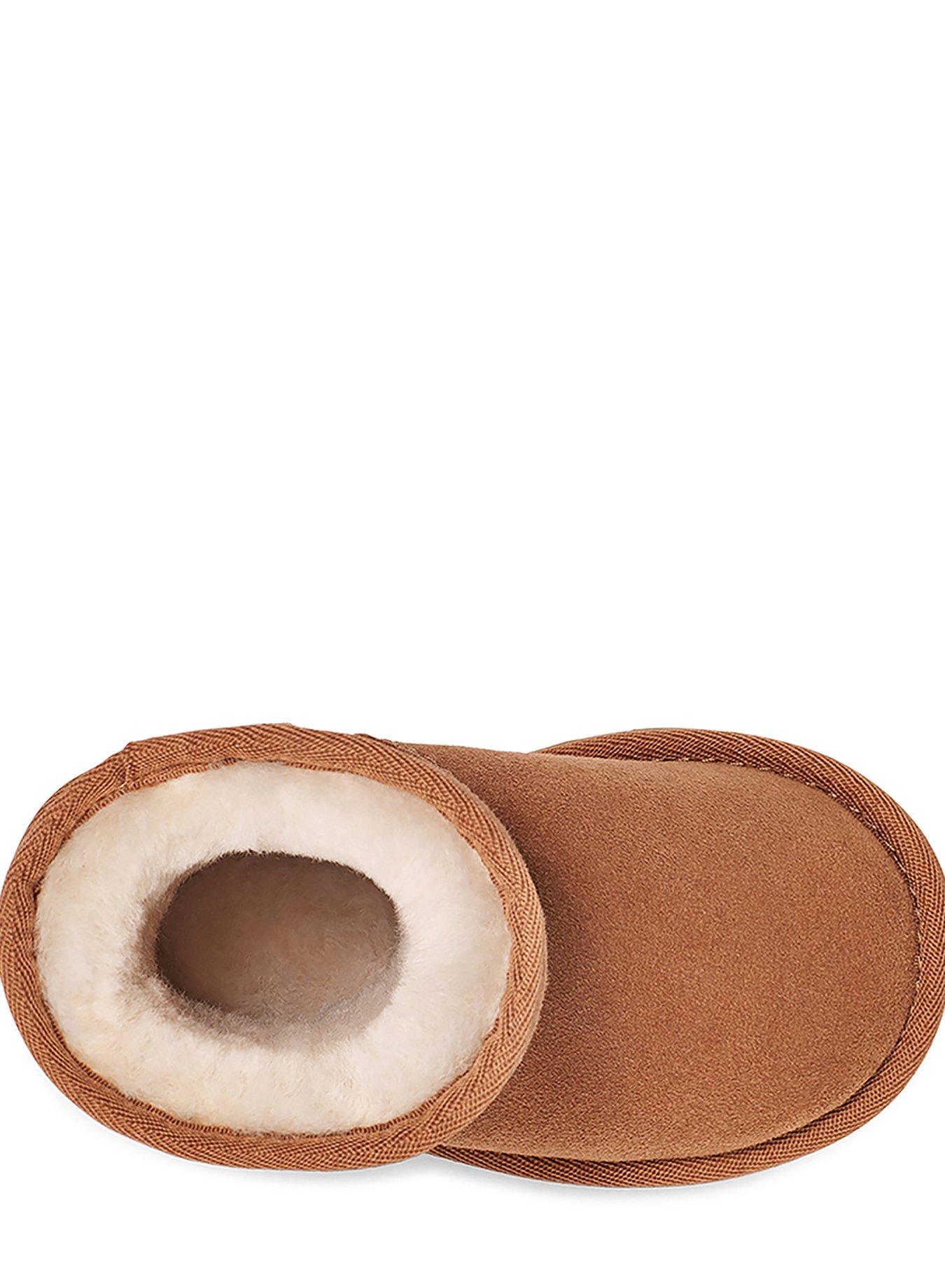 Image 4 of 4 of UGG Infant Classic Boots&nbsp;- Chestnut
