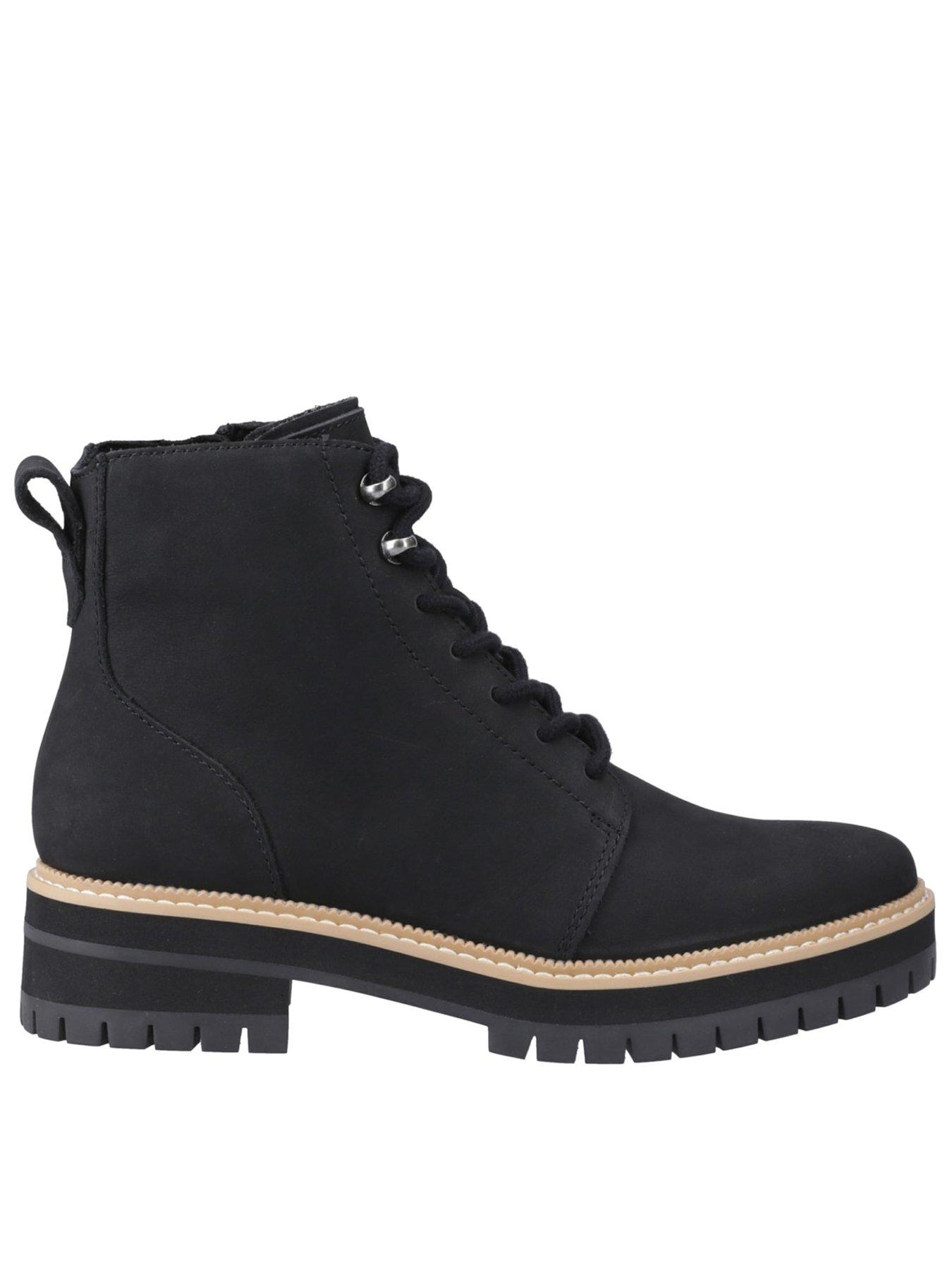 TOMS Wylder Water Resistant Leather Boot - Black