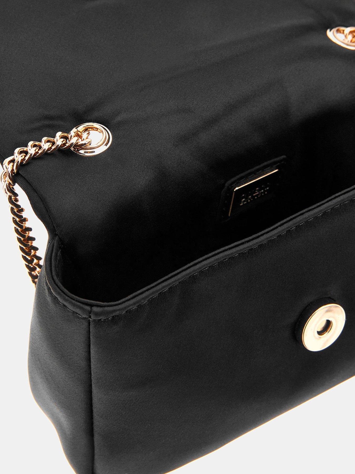 guess-prue-mini-convertible-crossbody-flap-blackdetail