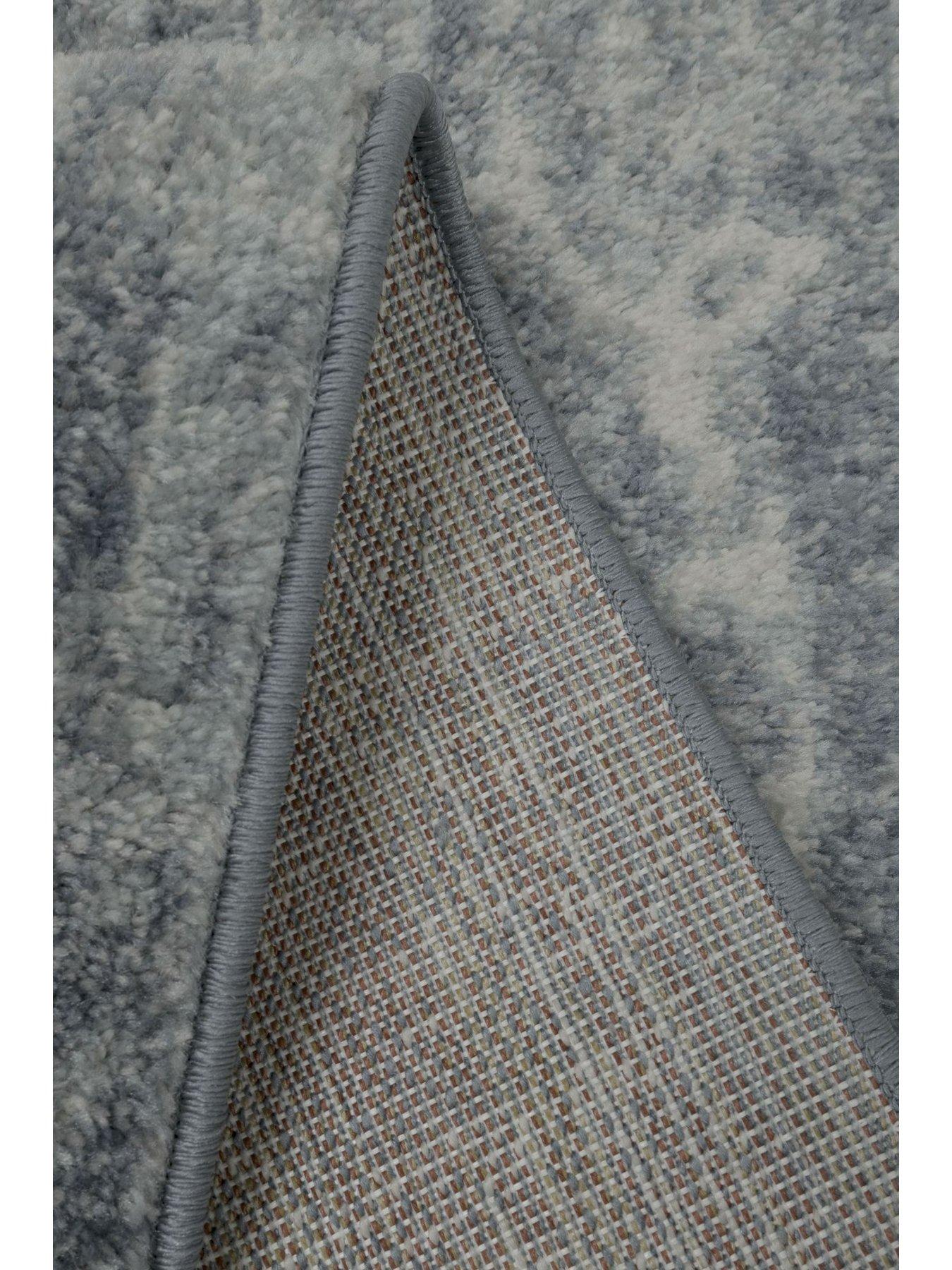 Image 4 of 4 of The Very Collection Juno Blue Medallion Rug