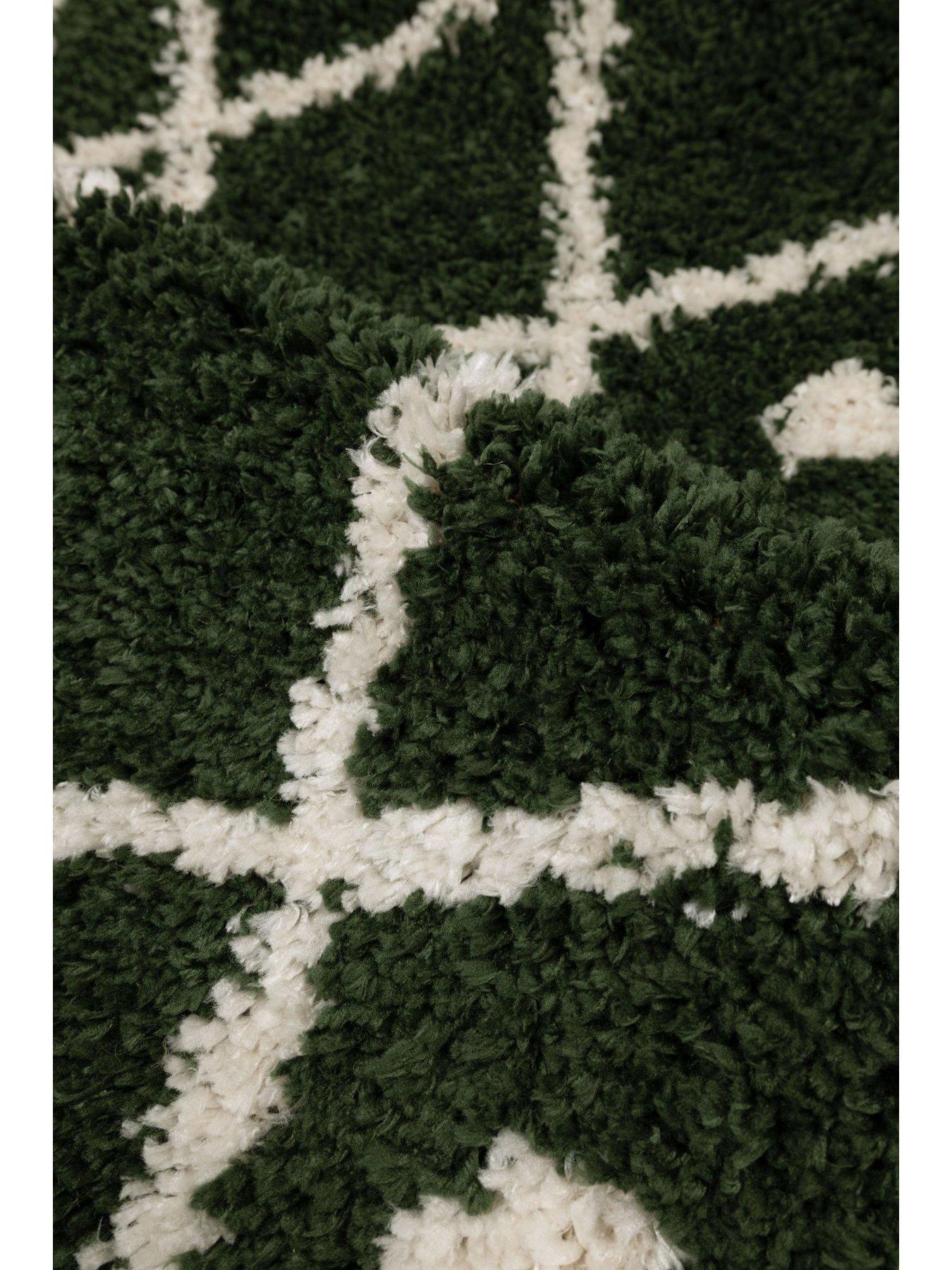 Image 3 of 4 of The Very Collection Snug Diamonds Rug - Green