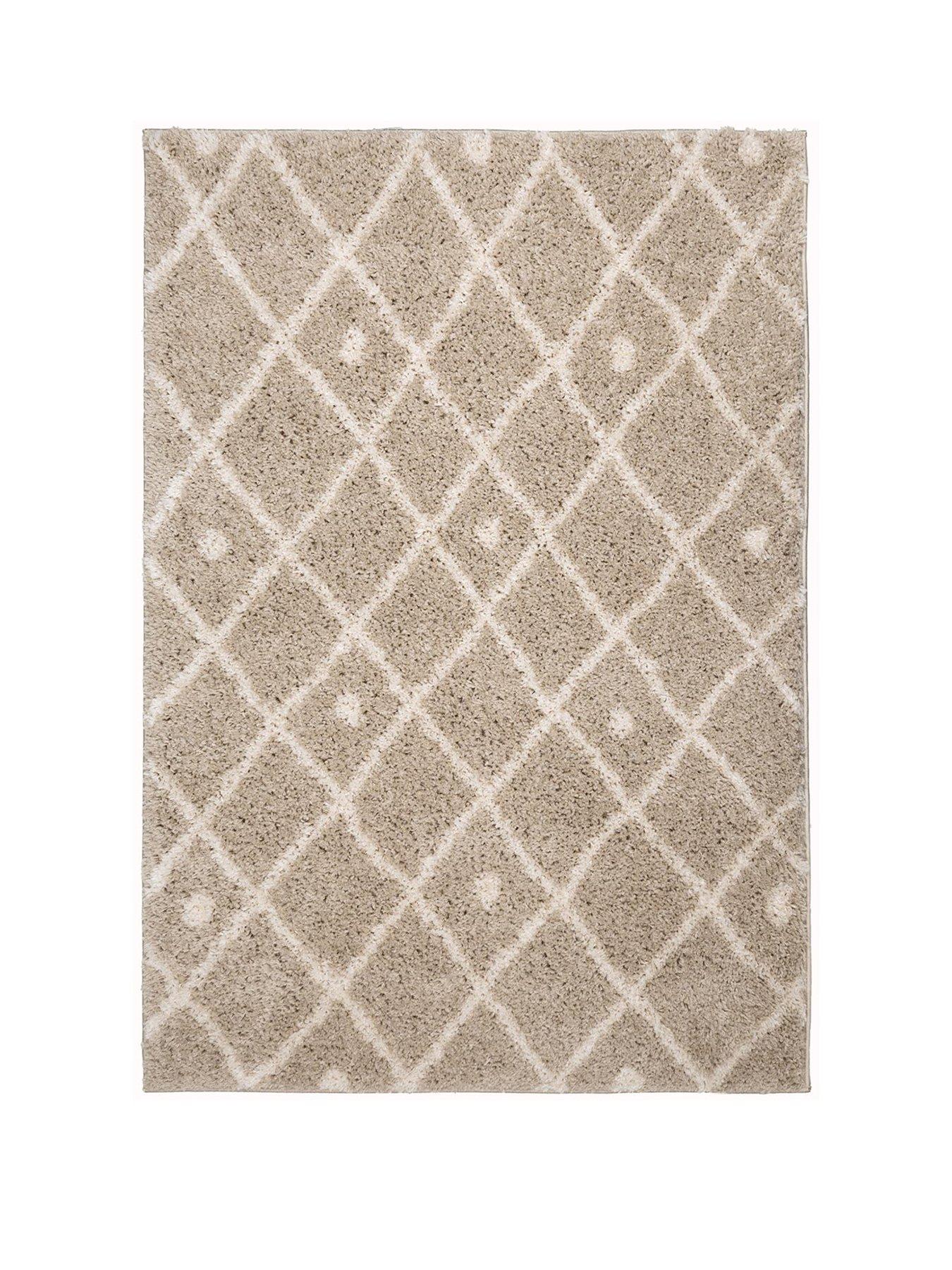 very-home-snug-diamonds-rug-naturalstillFront