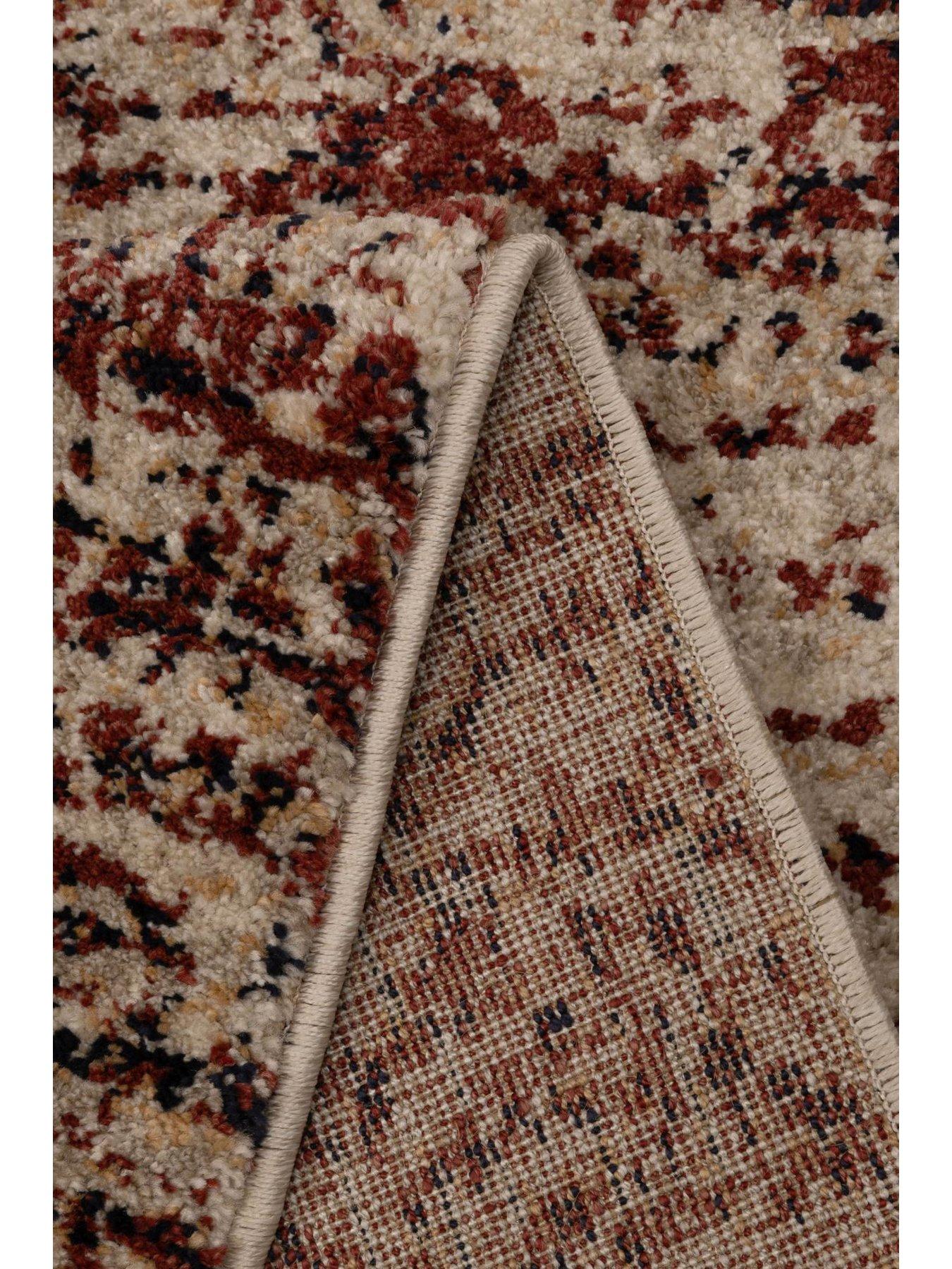 the-very-collection-freya-patterned-rug-burgundyoutfit
