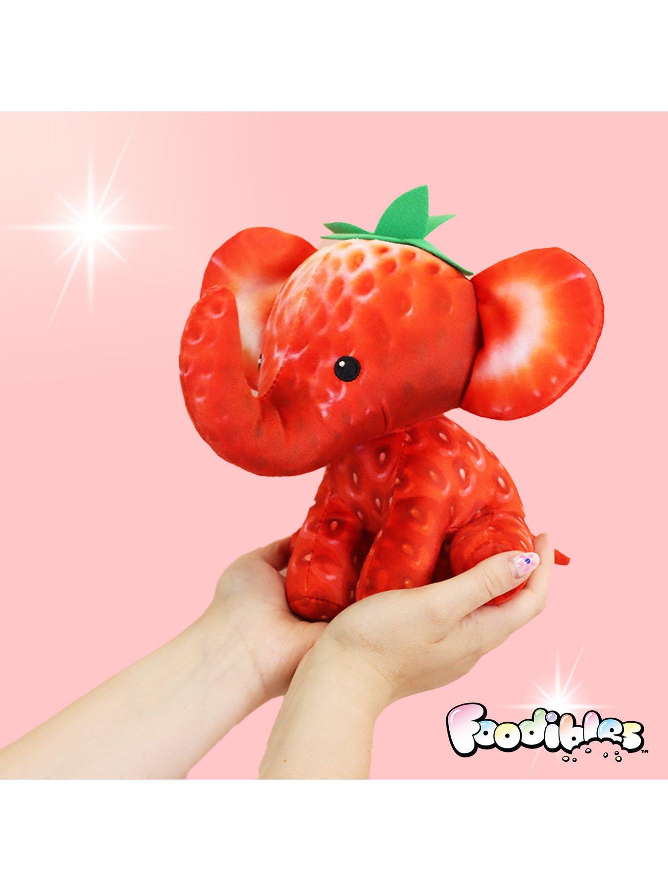 foodibles-series-1-scented-strawberry-elephant-soft-toystillFront