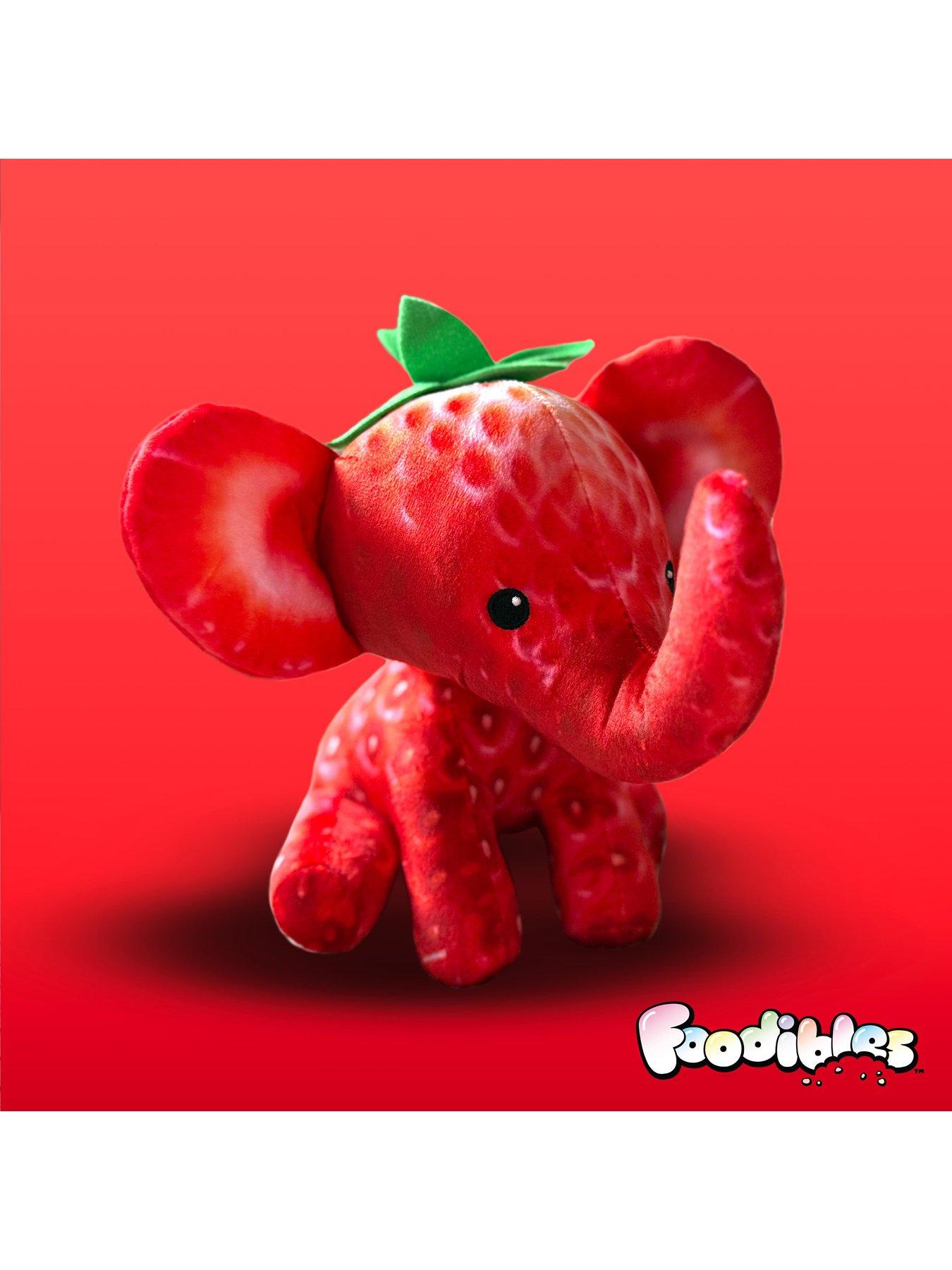 foodibles-series-1-scented-strawberry-elephant-soft-toydetail