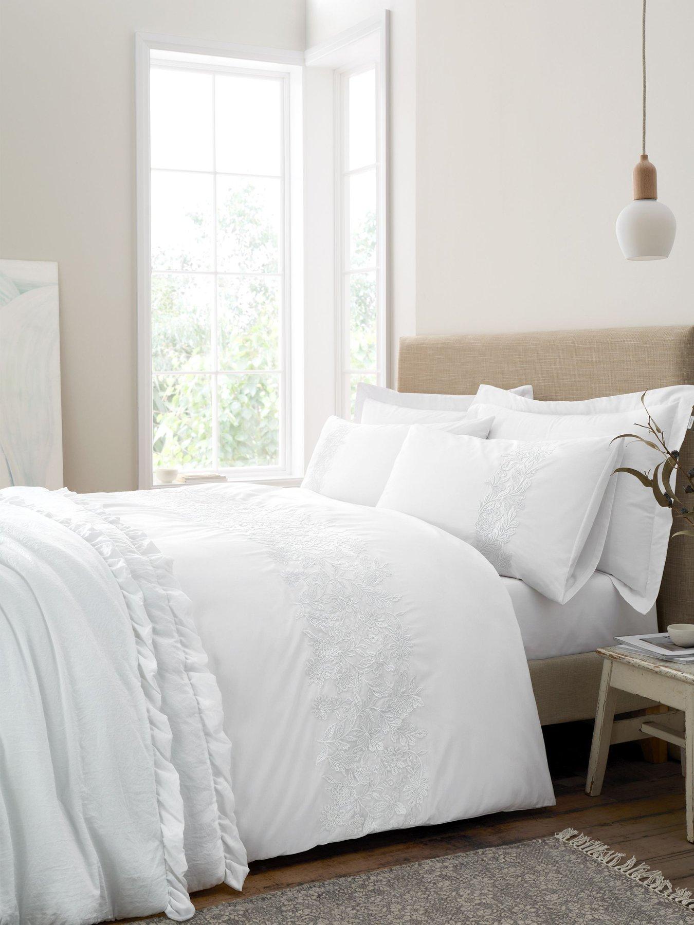 bianca-embroidery-floral-200-thread-count-cotton-duvet-set-white