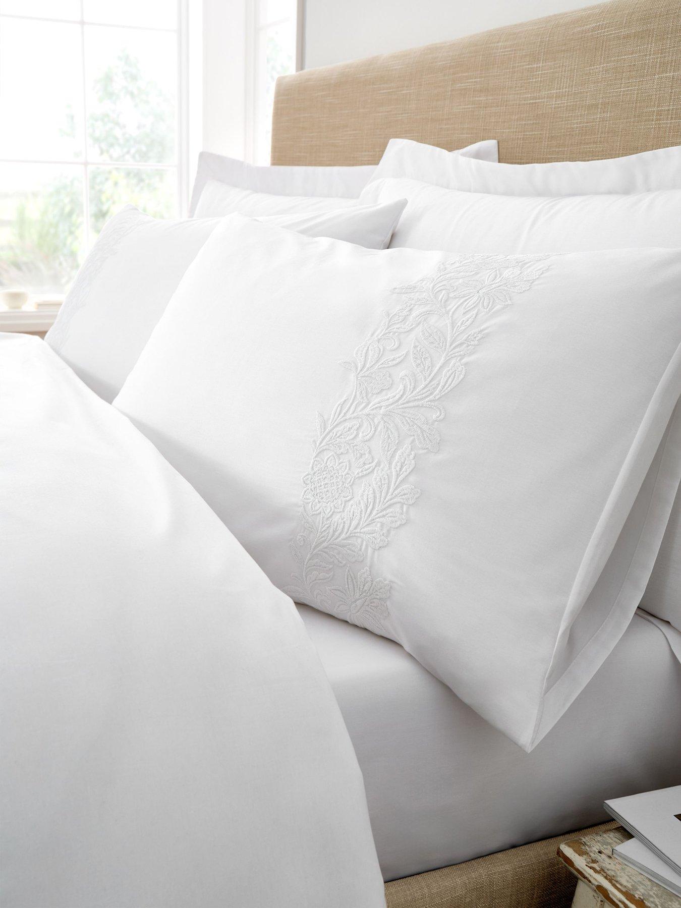 bianca-embroidery-floral-200-thread-count-cotton-duvet-set-whiteoutfit
