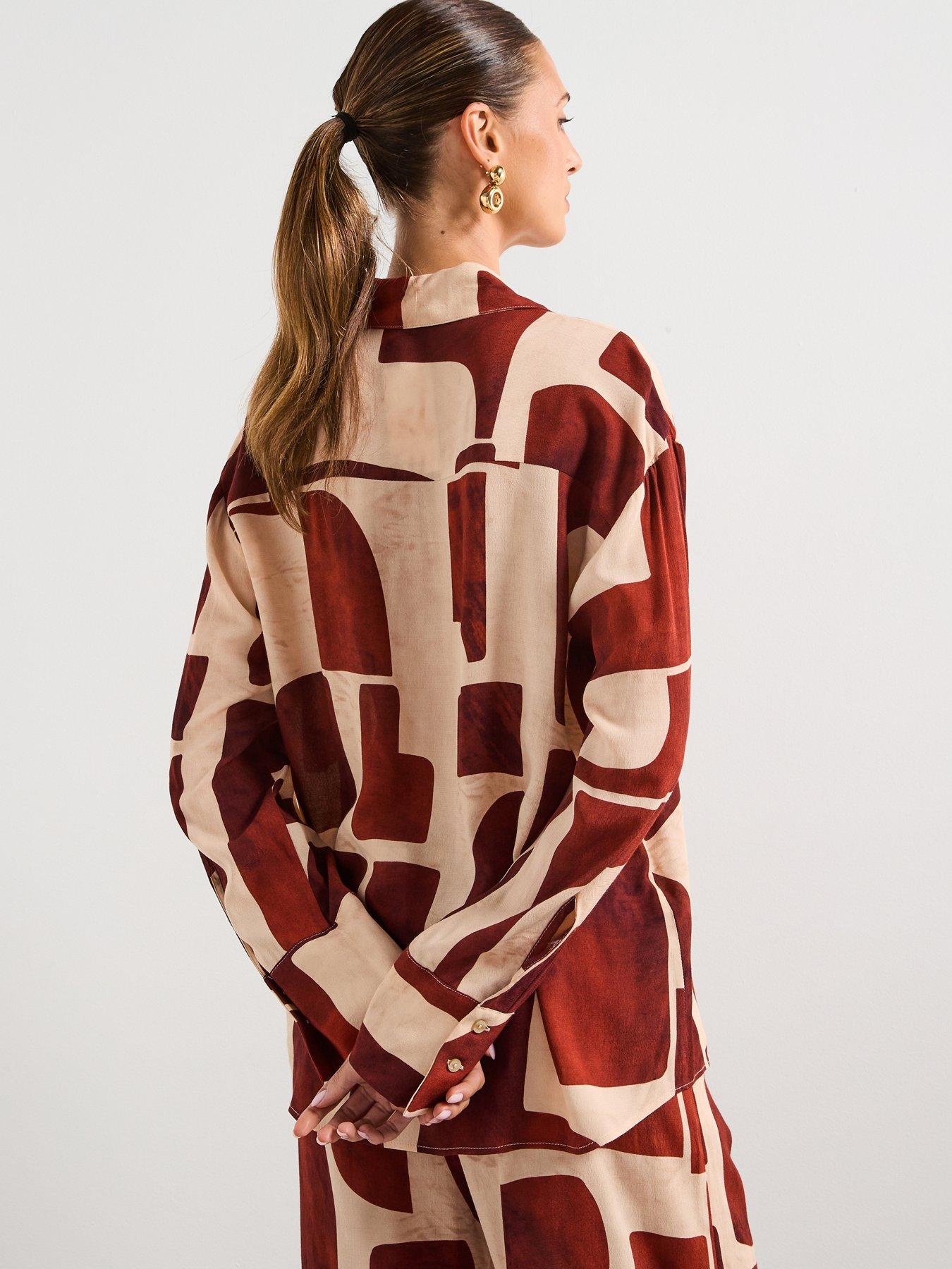 mango-geometric-print-shirt-creamstillFront