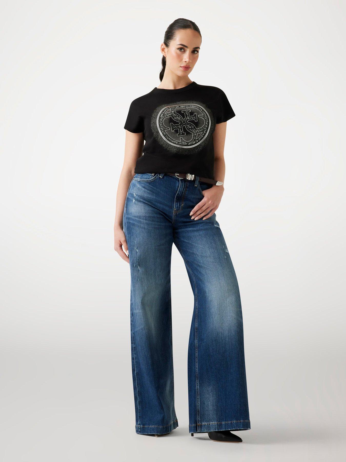 Image 3 of 4 of Guess Slim Fit 4G Logo T-Shirt- Black