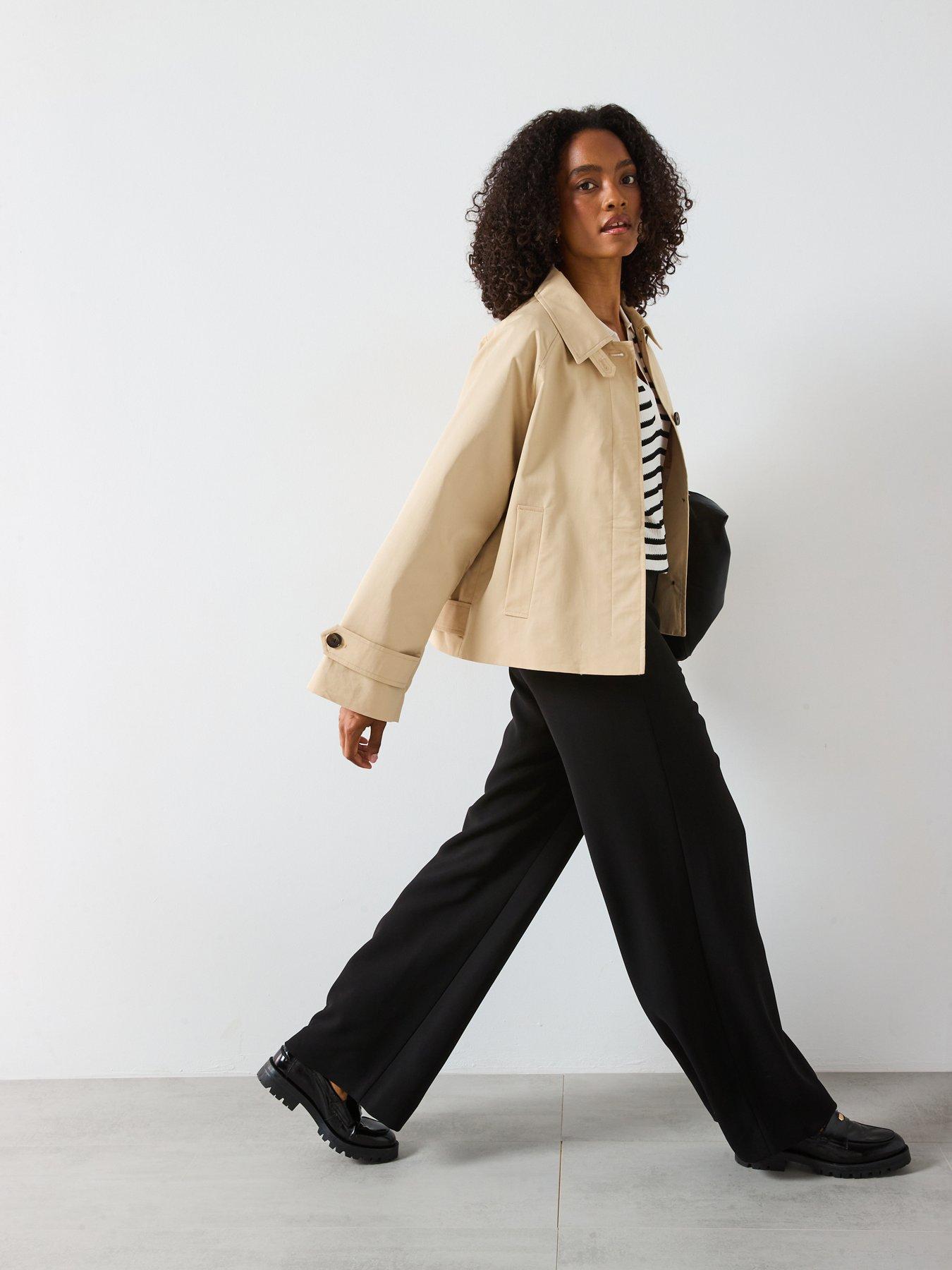 mango-short-oversized-trench-coat-with-epaulettesdetail