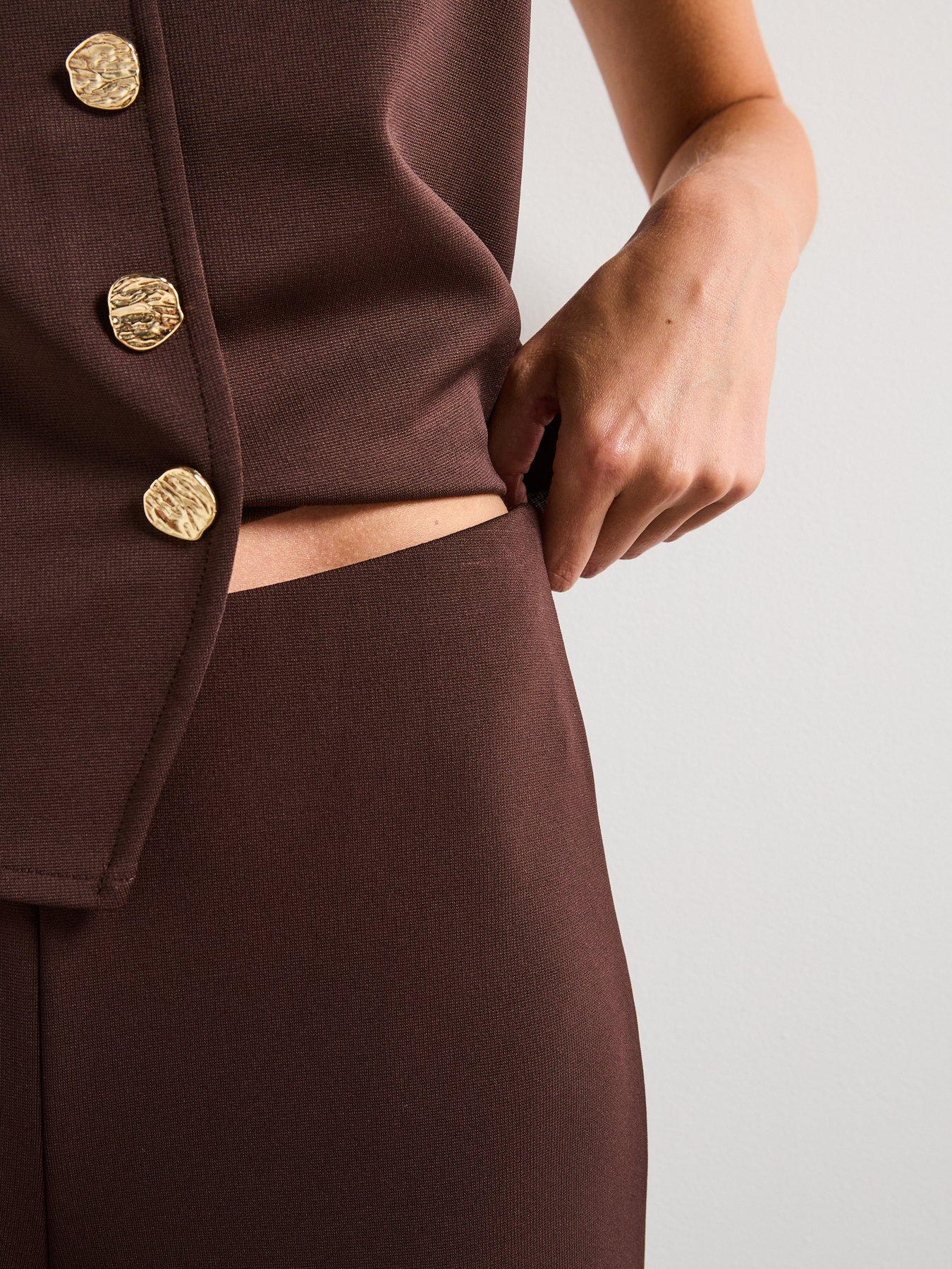 mango-straight-fit-trousers-with-elastic-waist-brownoutfit