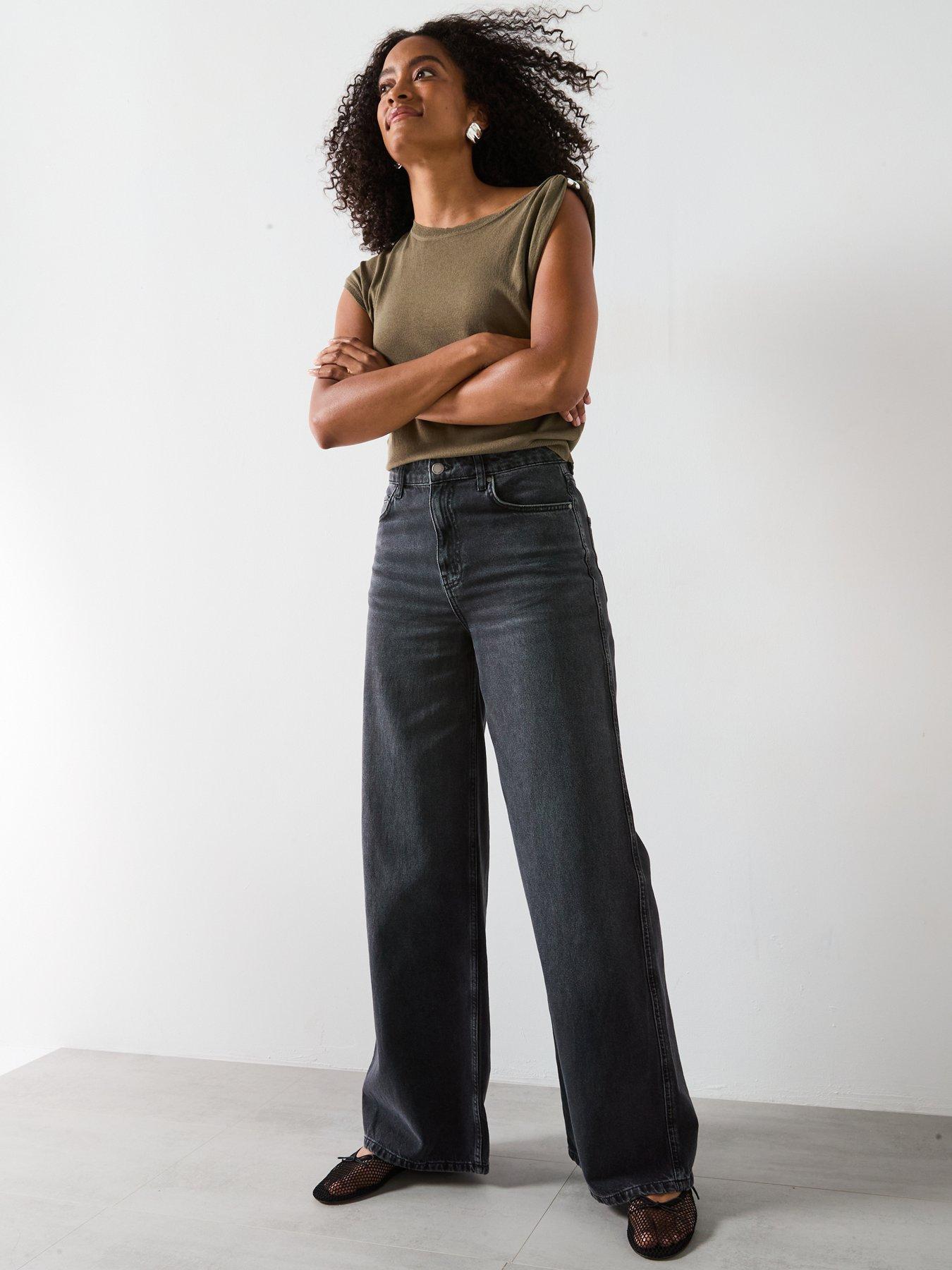 mango-fine-knit-sweater-with-hardwear-detail-greyback