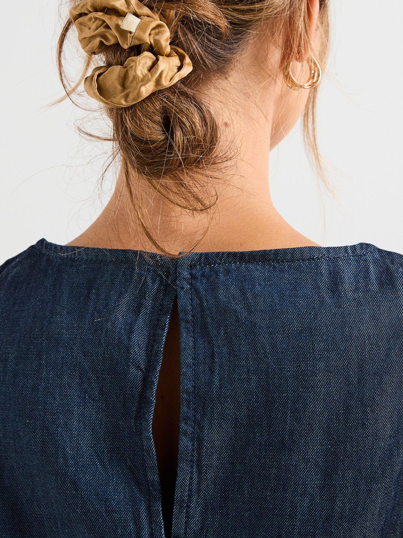 mango-denim-crop-topoutfit