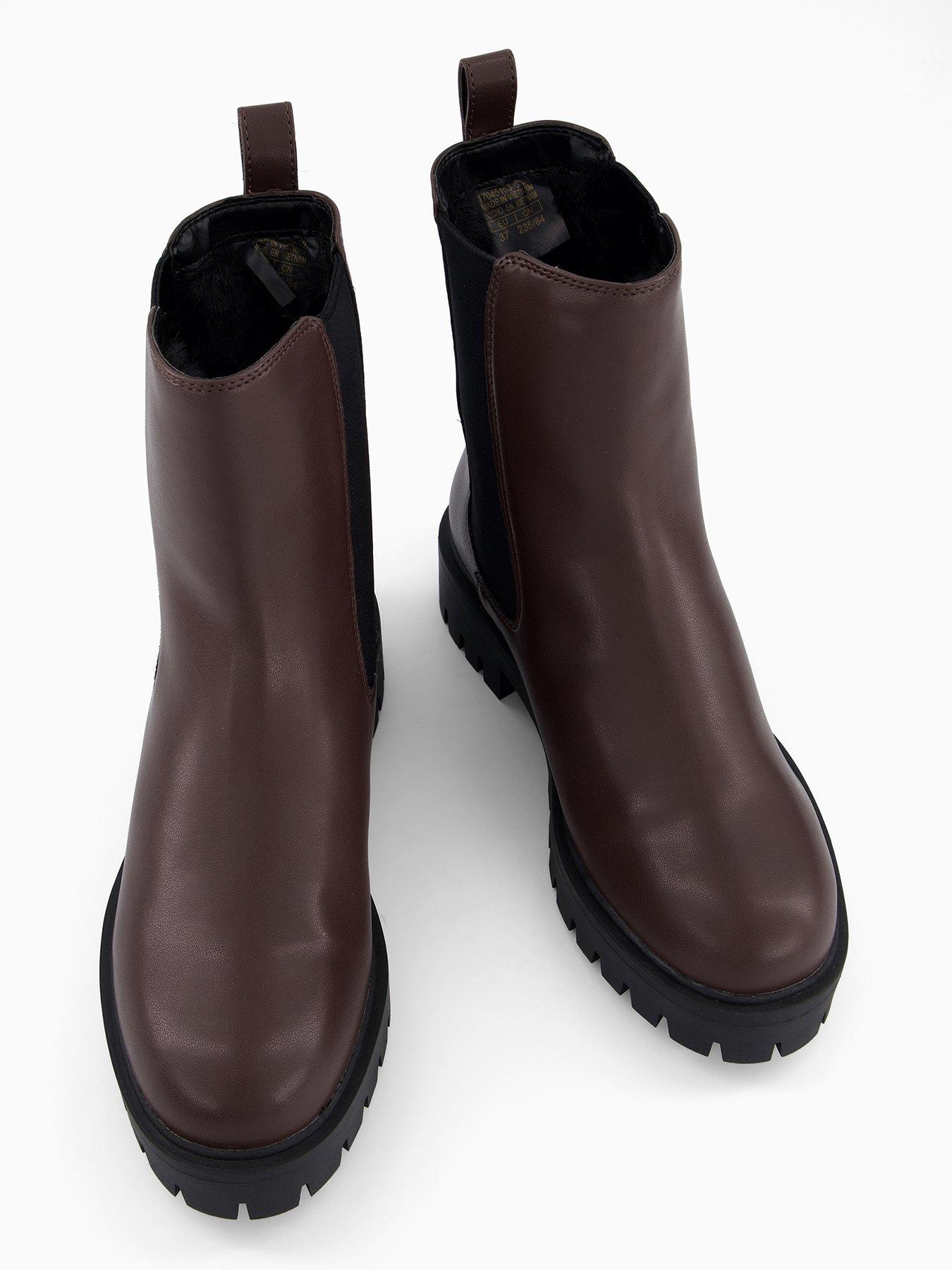 mango-faux-leather-chunky-ankle-boot-brownoutfit