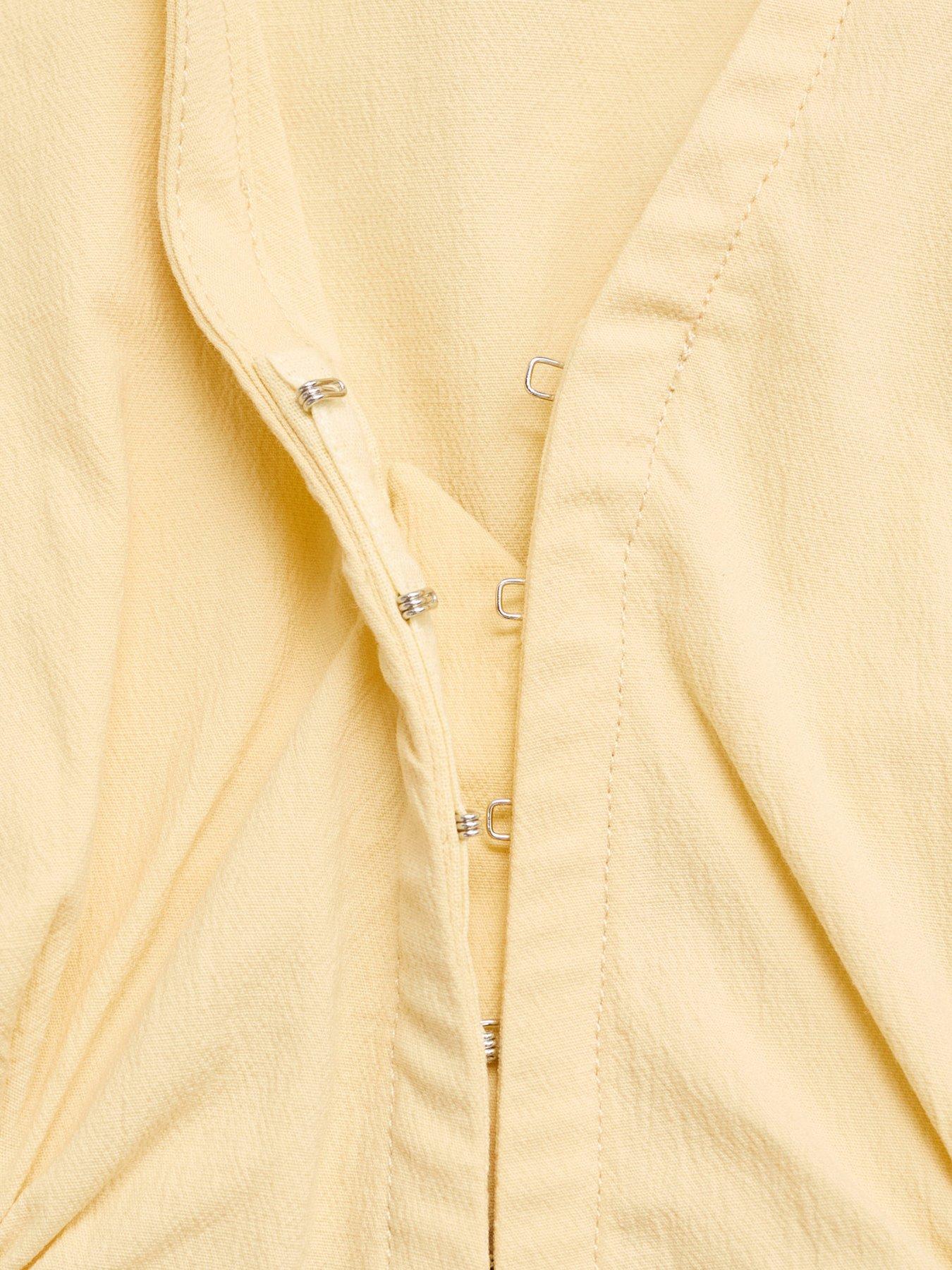 mango-gathered-cotton-blouse-creamoutfit