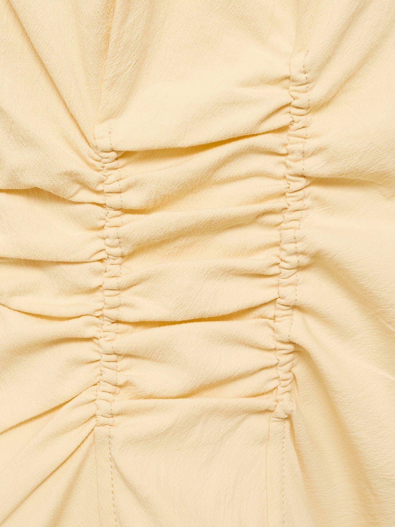 mango-gathered-cotton-blouse-creamdetail