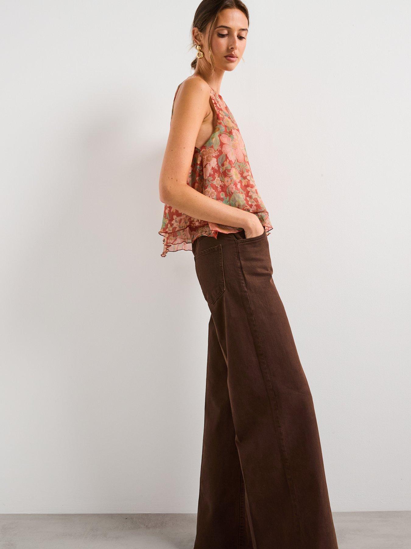 Image 6 of 6 of Mango Floral Pleated Blouse - Red