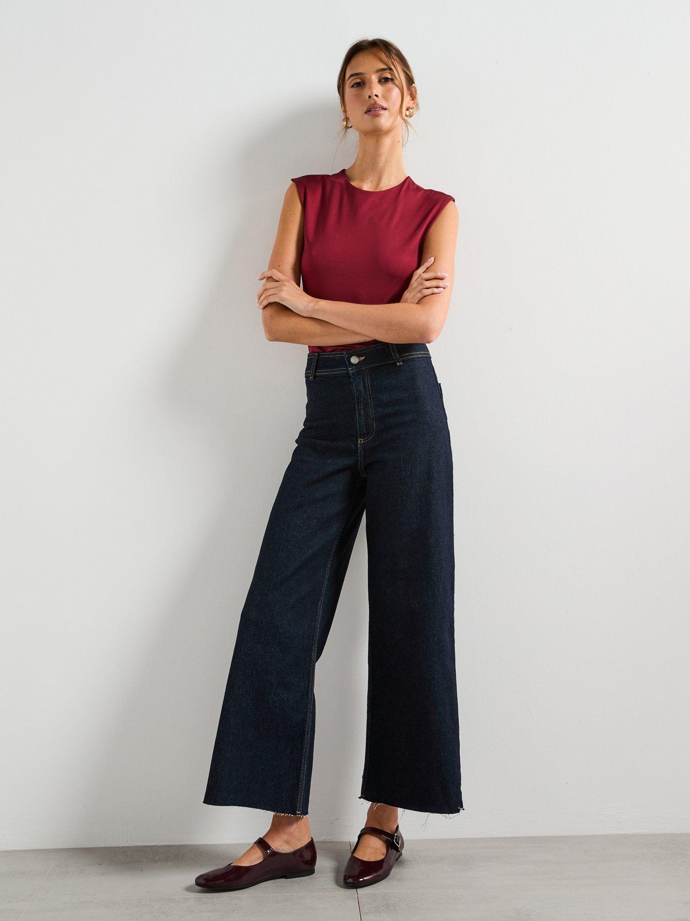 mango-fitted-tank-top-redback