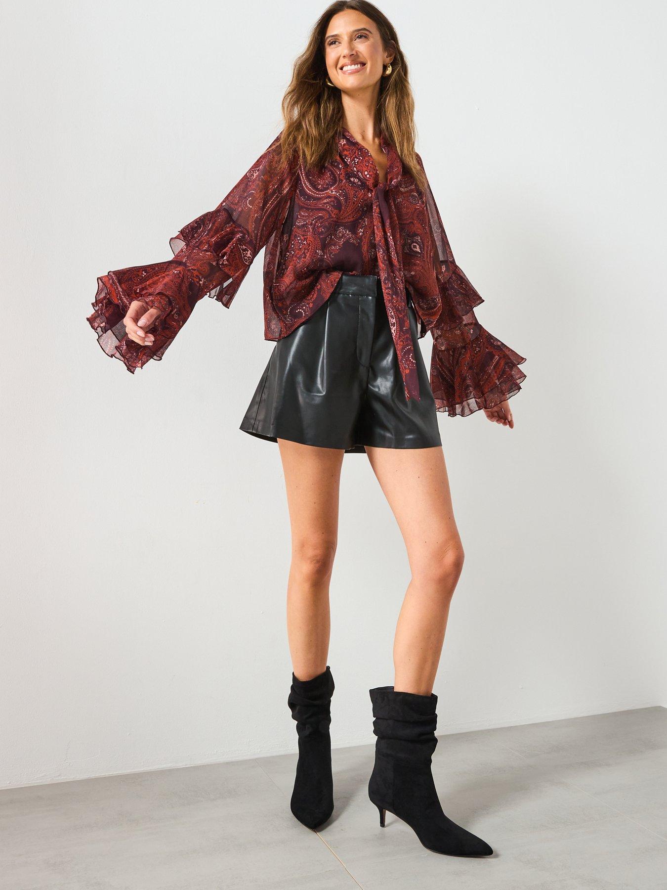 mango-faux-leather-shorts-blackback