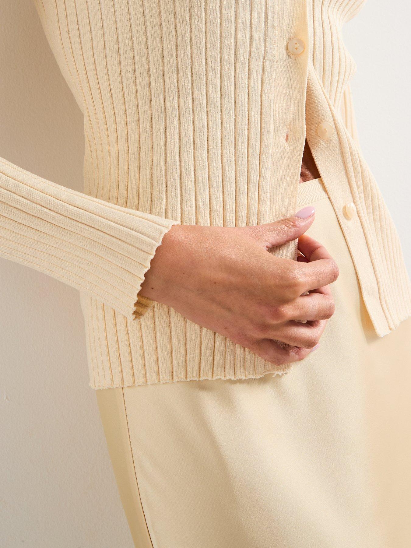 mango-ribbed-lapel-cardigan-creamdetail