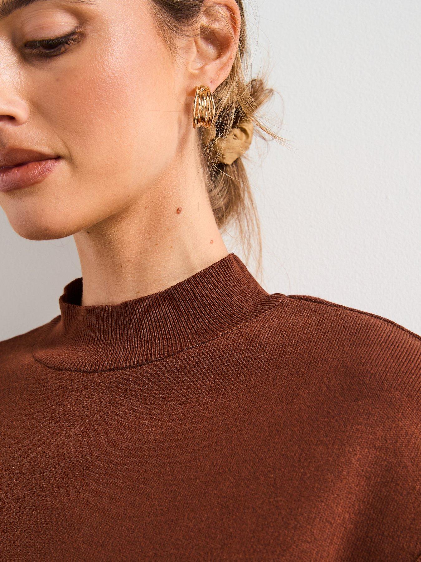 mango-short-sleeved-fine-knit-sweater-brownoutfit