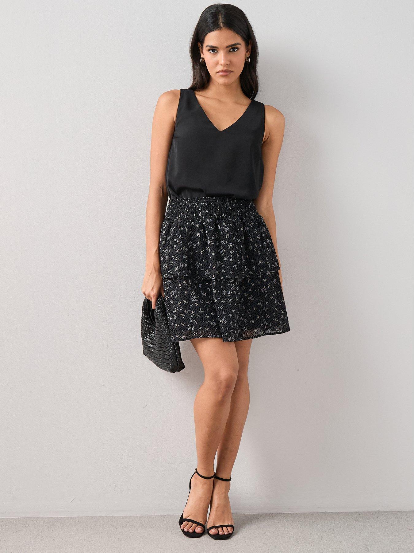 Image 5 of 6 of The Very Collection Cami Top - Black