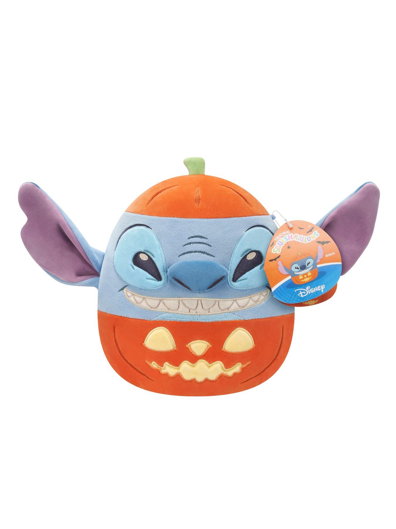 squishmallows-stitch-in-pumpkin-8-plushdetail