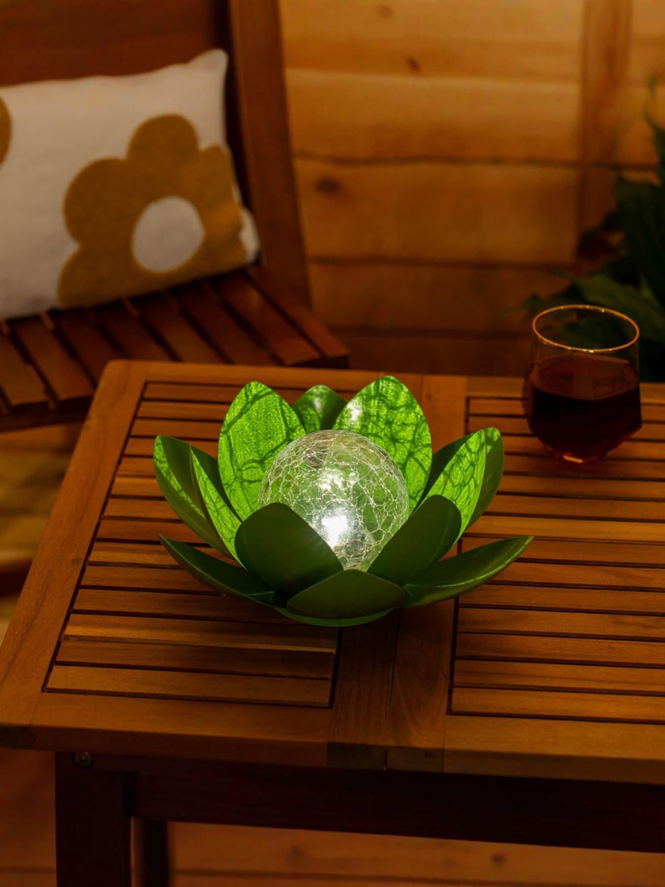 ValueLights Green Waterlily Lotus Flower Solar Powered Light