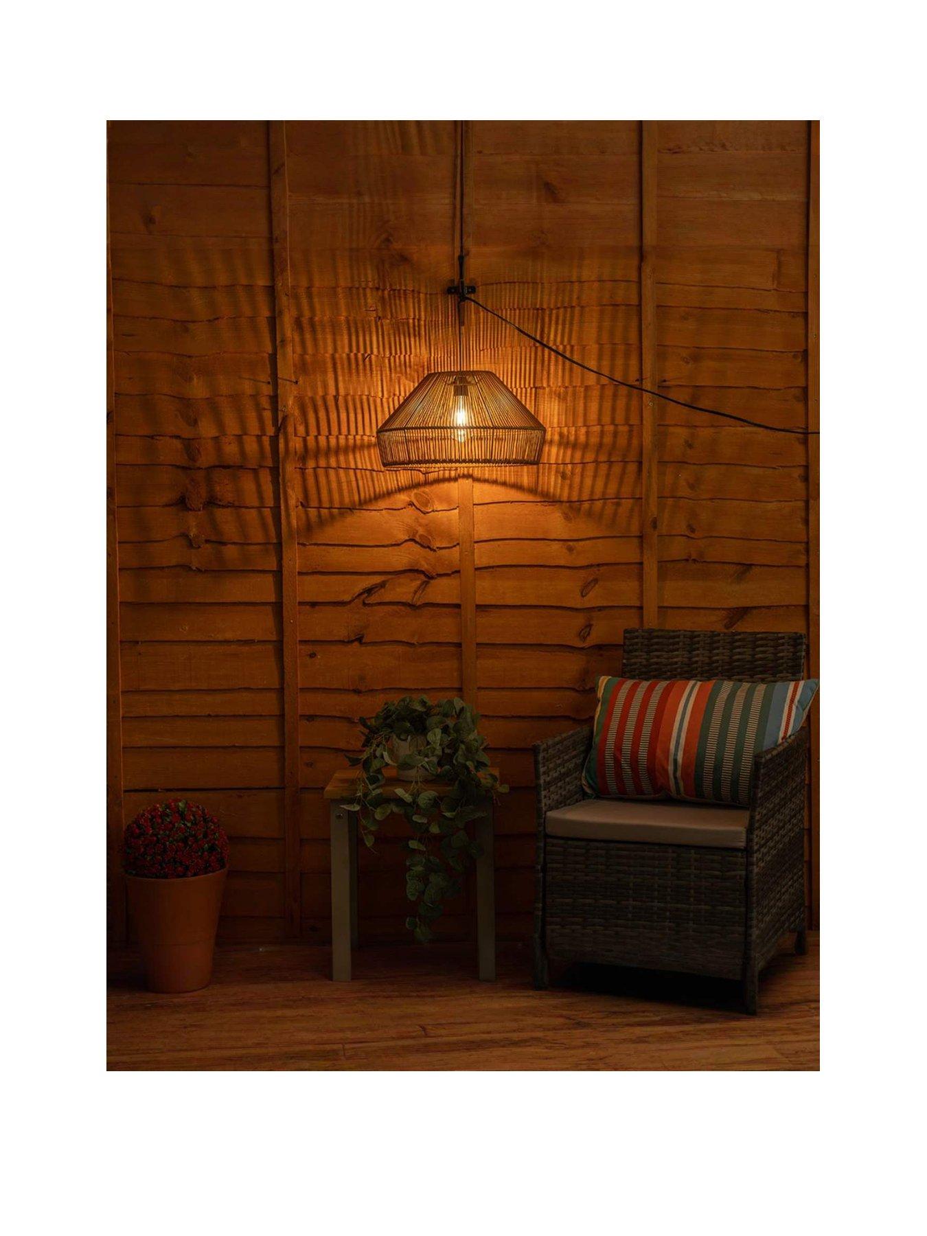 valuelights-solar-powered-natural-rattan-pendant-lampstillFront