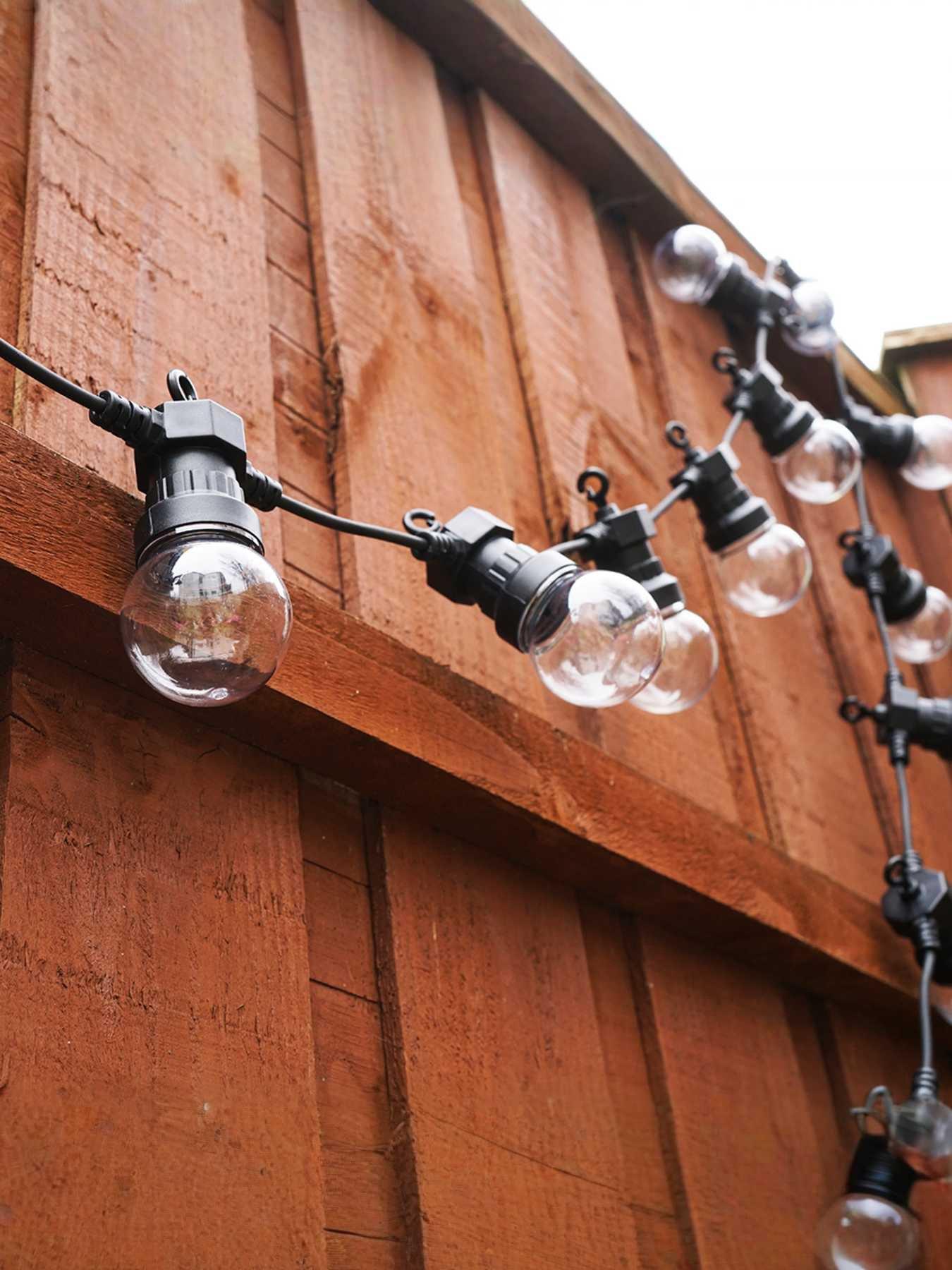 valuelights-black-ip44-57m-warm-white-led-festoon-lights-set-of-10detail