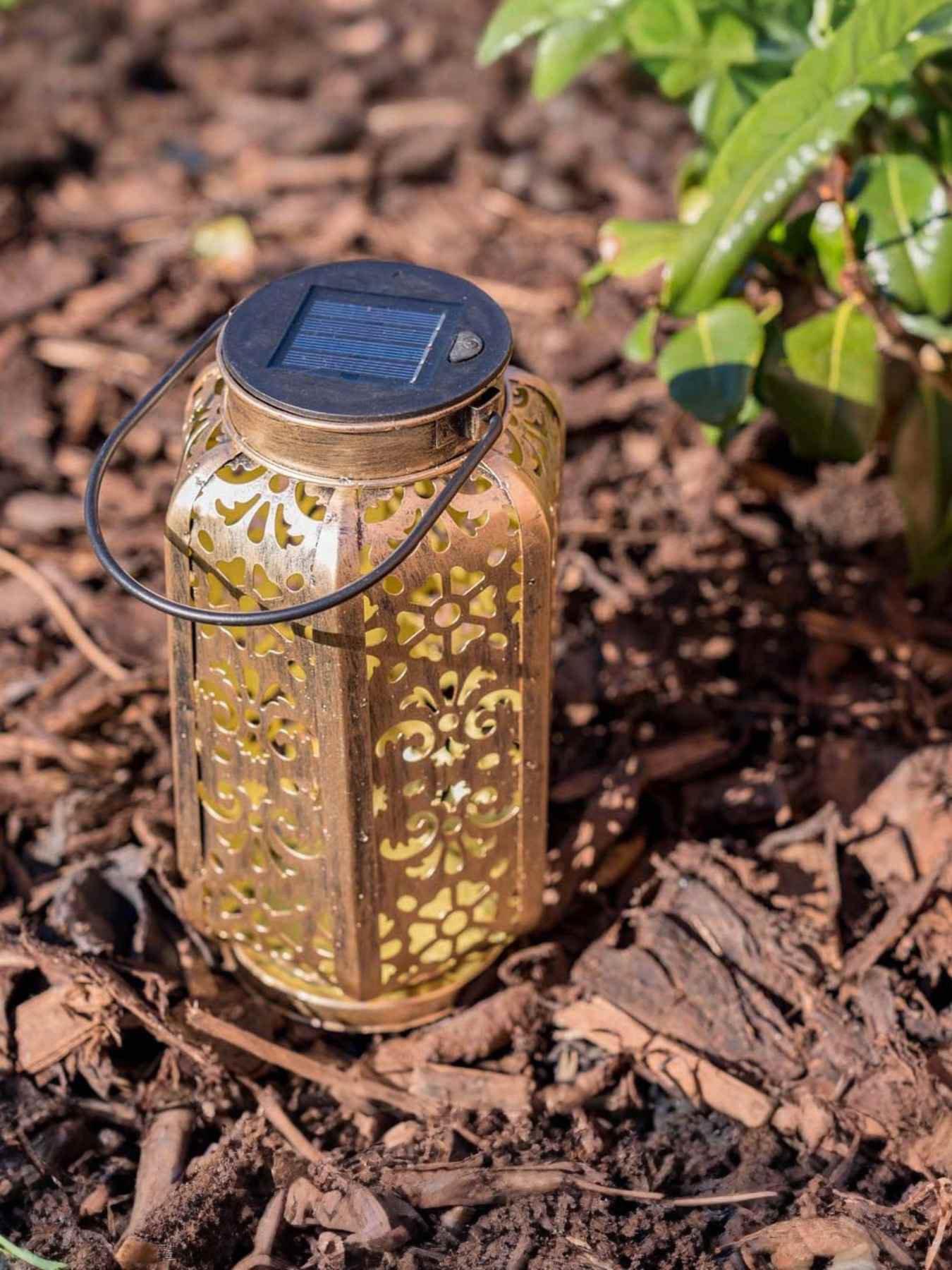 undefined Antique Brass IP44 Solar Powered Moroccan Lantern