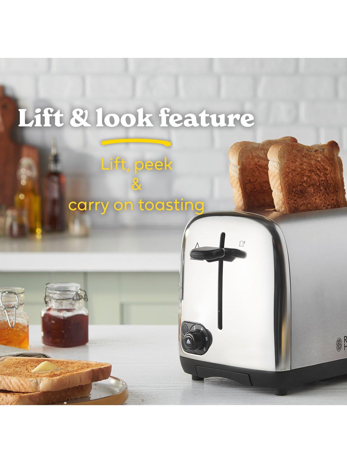 russell-hobbs-classics-4-slice-toaster-brusheddetail