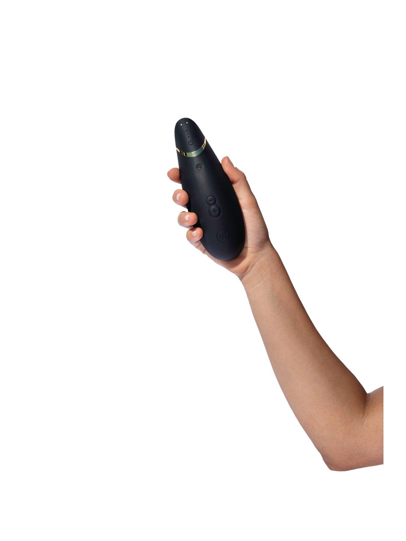 Image 5 of 8 of Lovehoney Womanizer Premium 2 Black