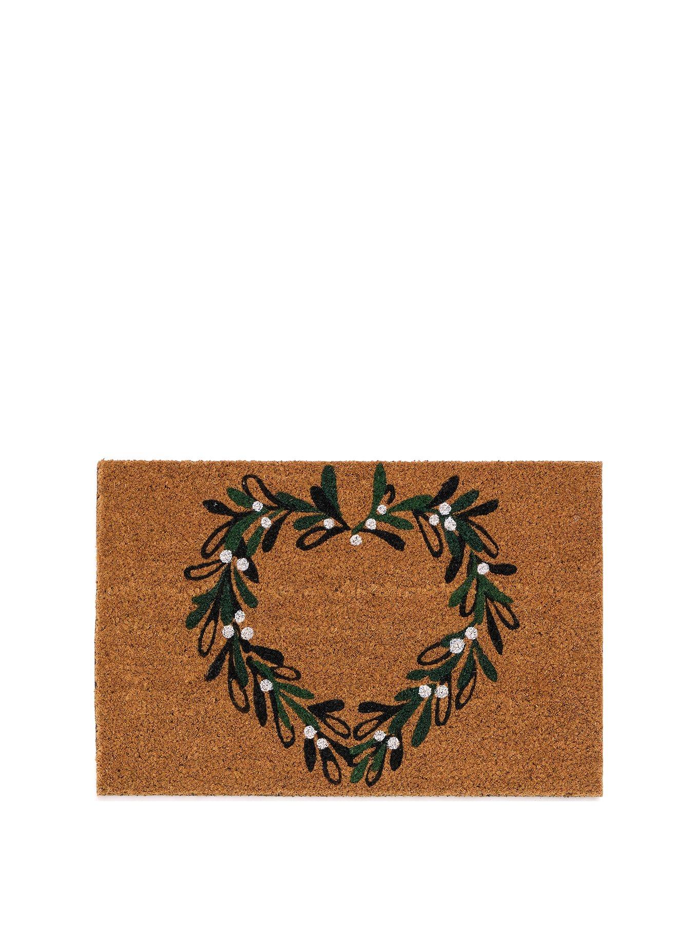 very-home-mistletoe-heart-doormat-40x60-multistillFront