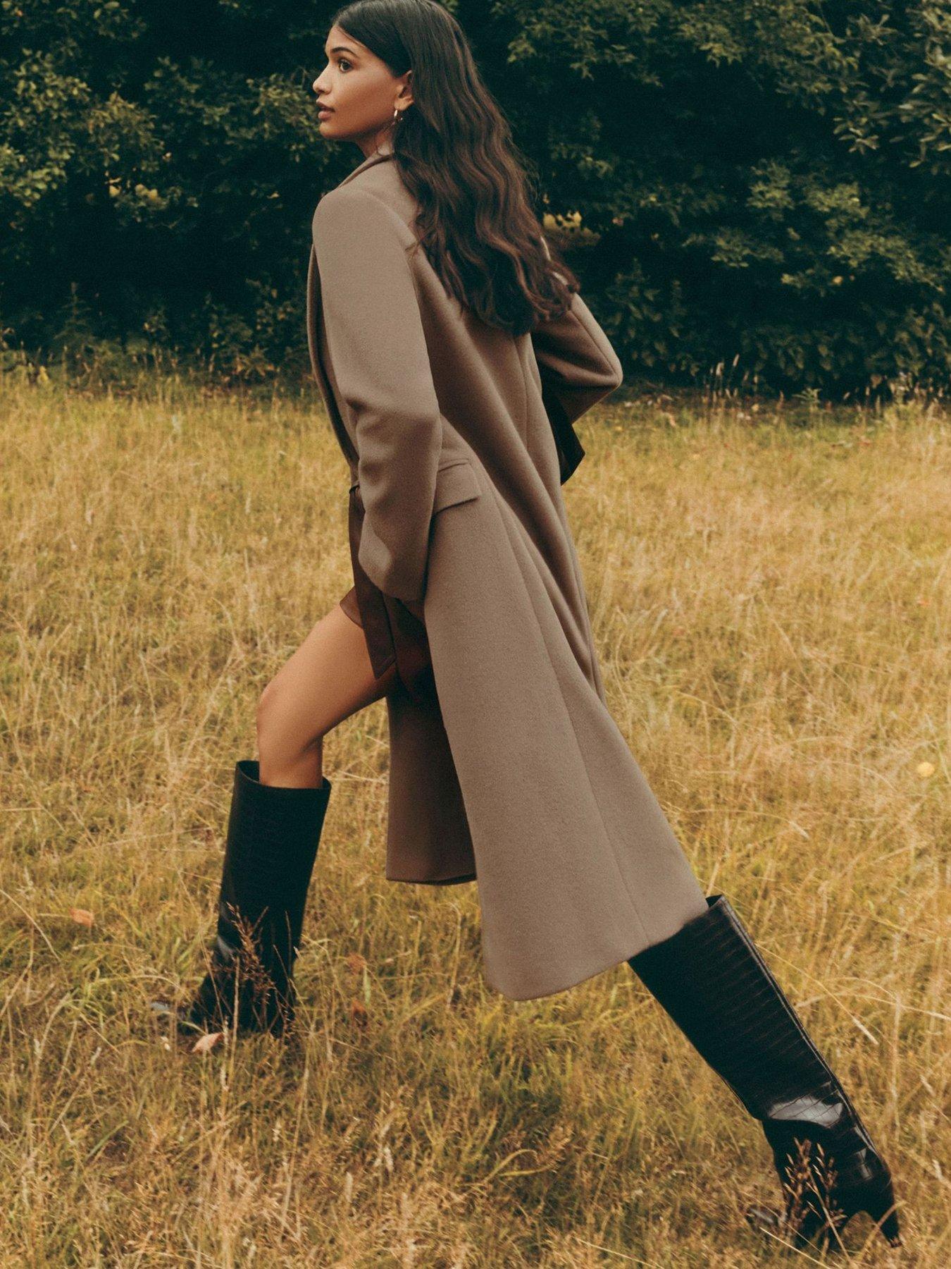 friends-like-these-midaxi-coat-taupestillFront
