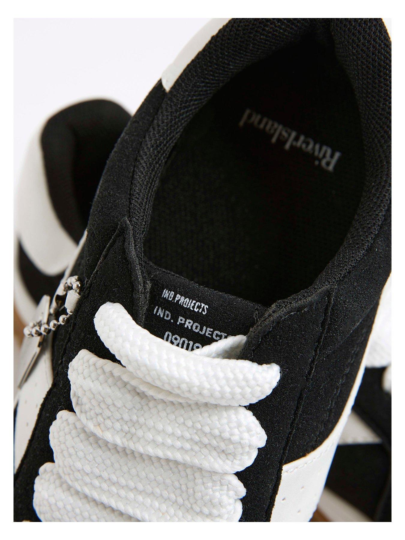 river-island-older-boys-lace-up-trainers-blackdetail