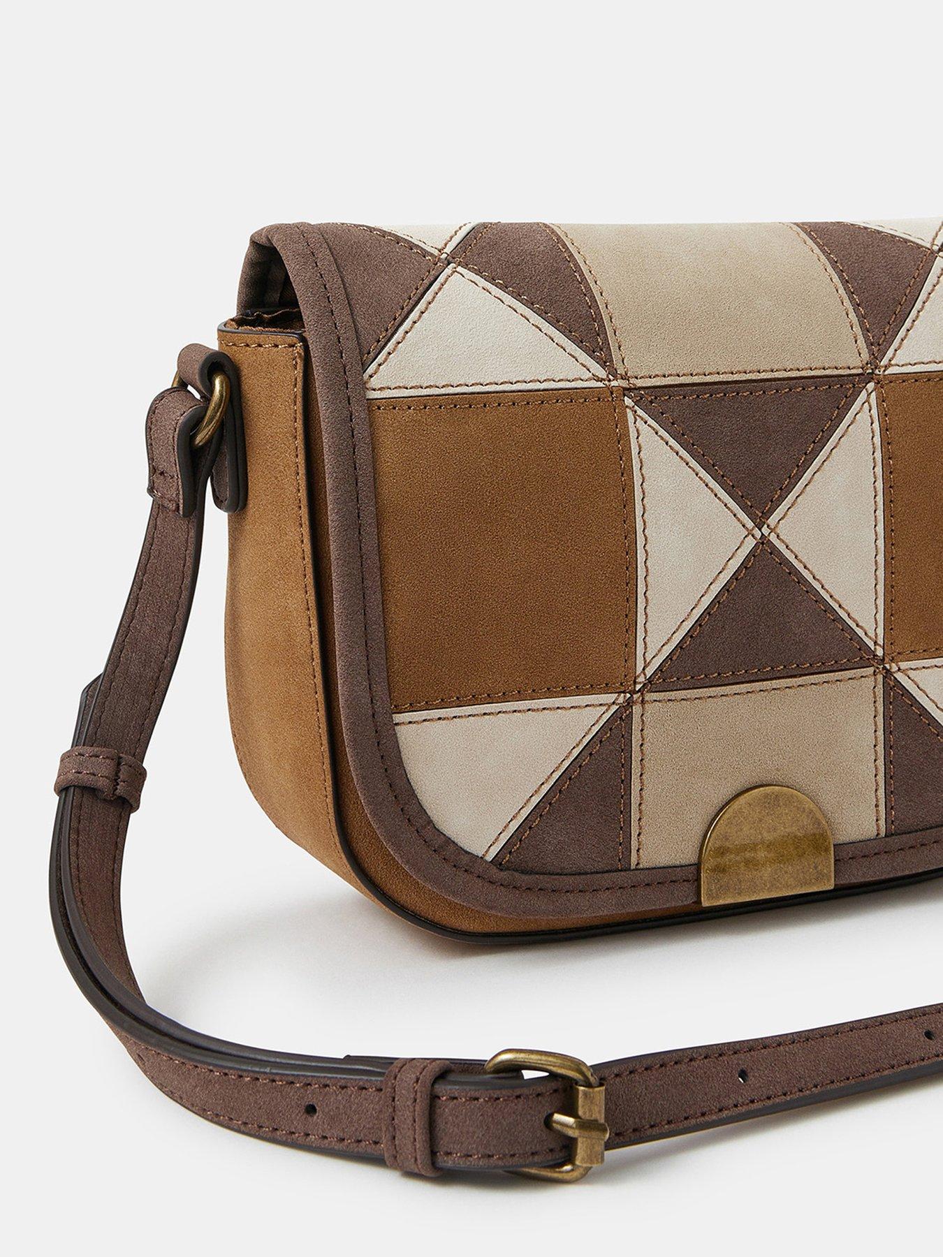 accessorize-patchwork-crossbody-bag-light-brownoutfit