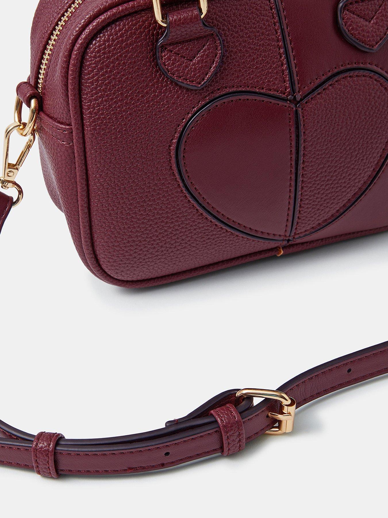 accessorize-heart-crossbody-bag-redoutfit