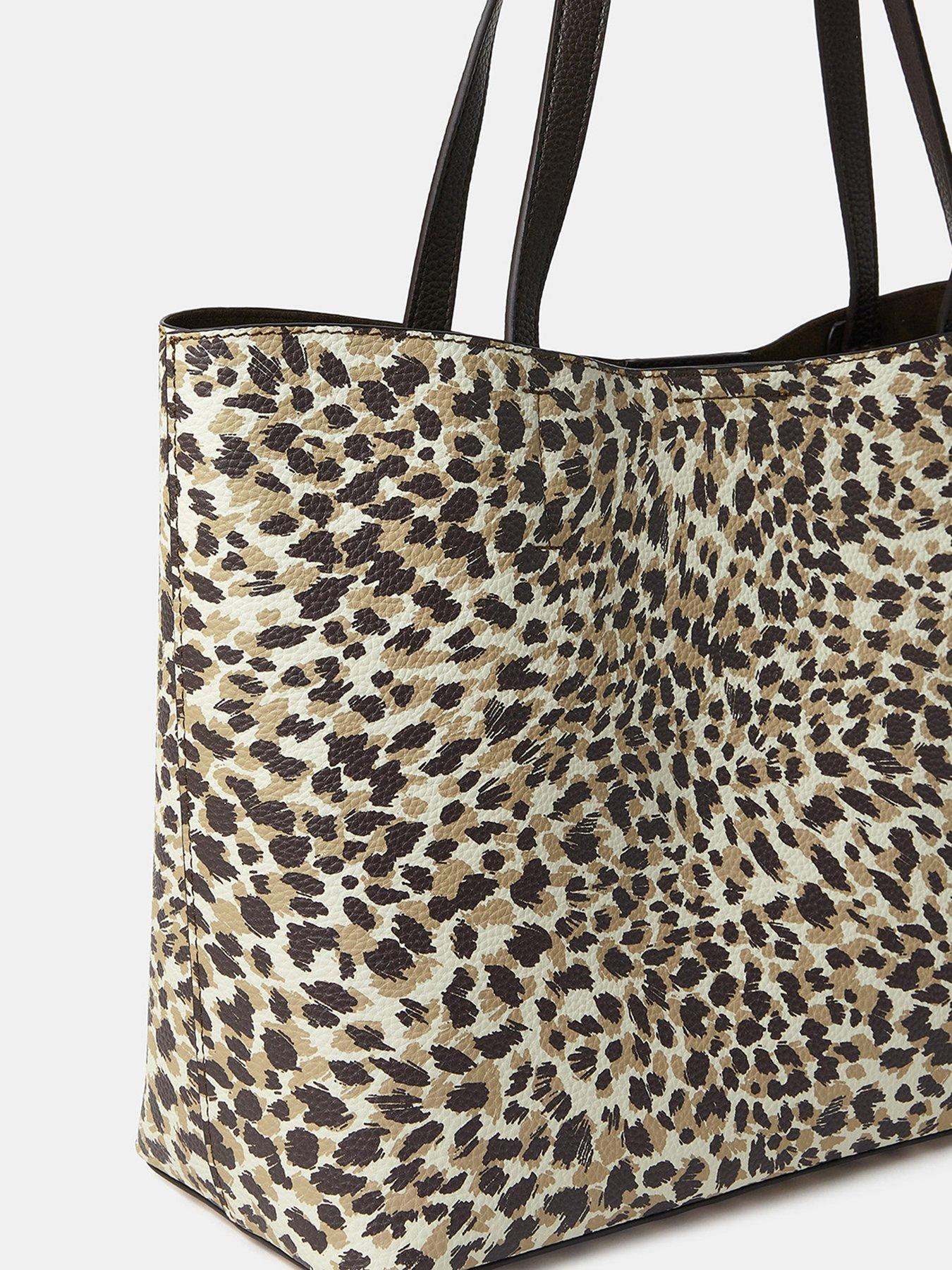 accessorize-animal-print-tote-bag-beigeoutfit