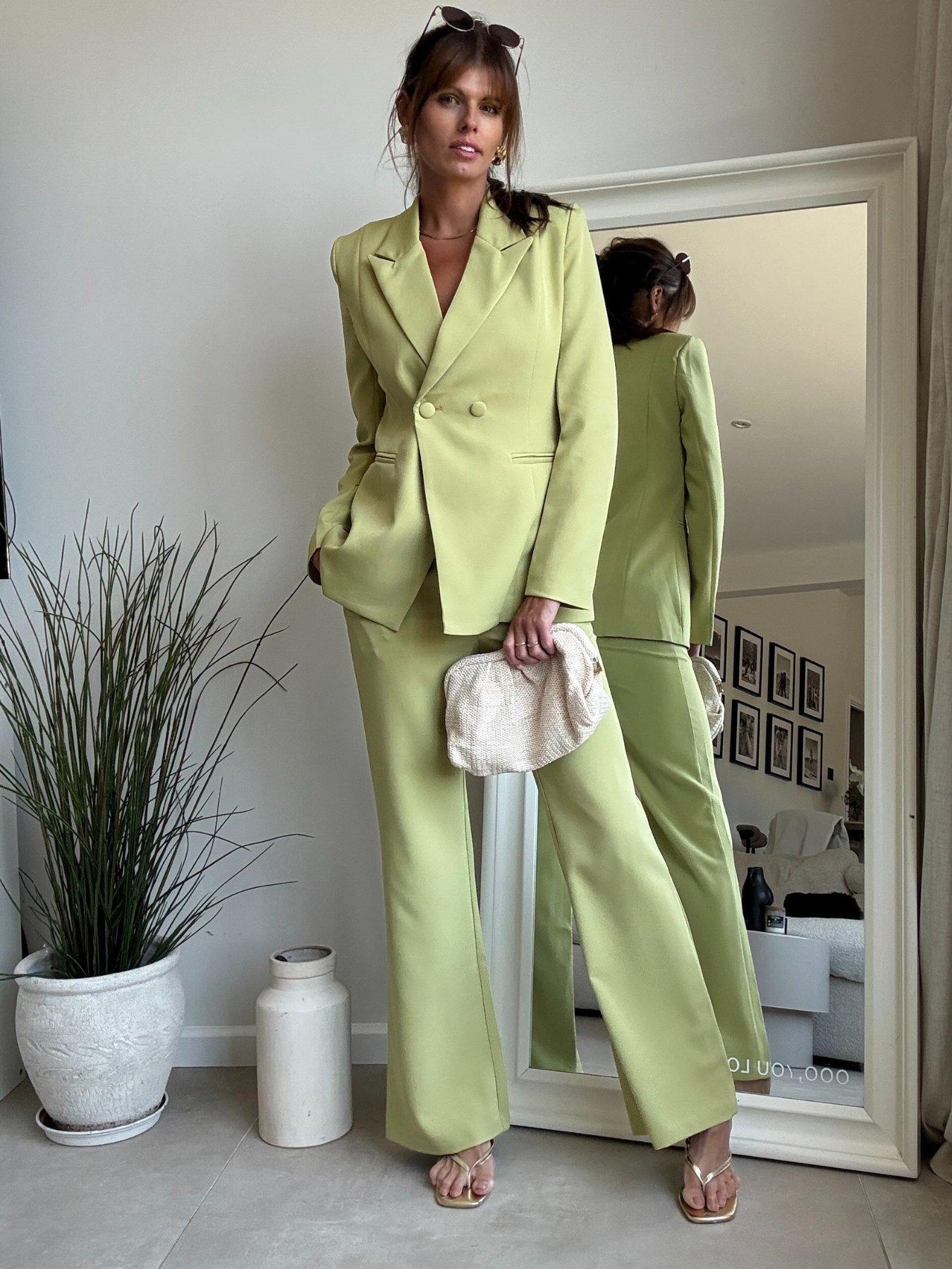 style-cheat-flared-leg-trouser-greenoutfit