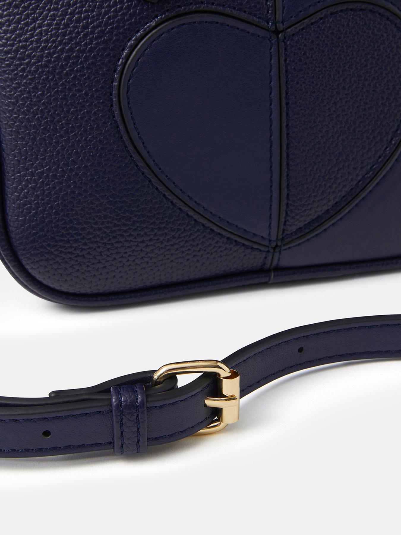 accessorize-heart-crossbody-bag-navyoutfit
