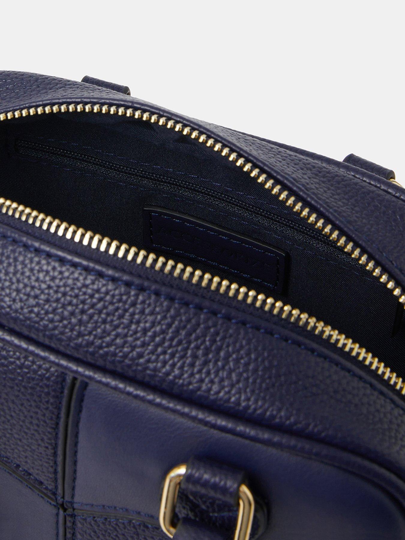 accessorize-heart-crossbody-bag-navydetail
